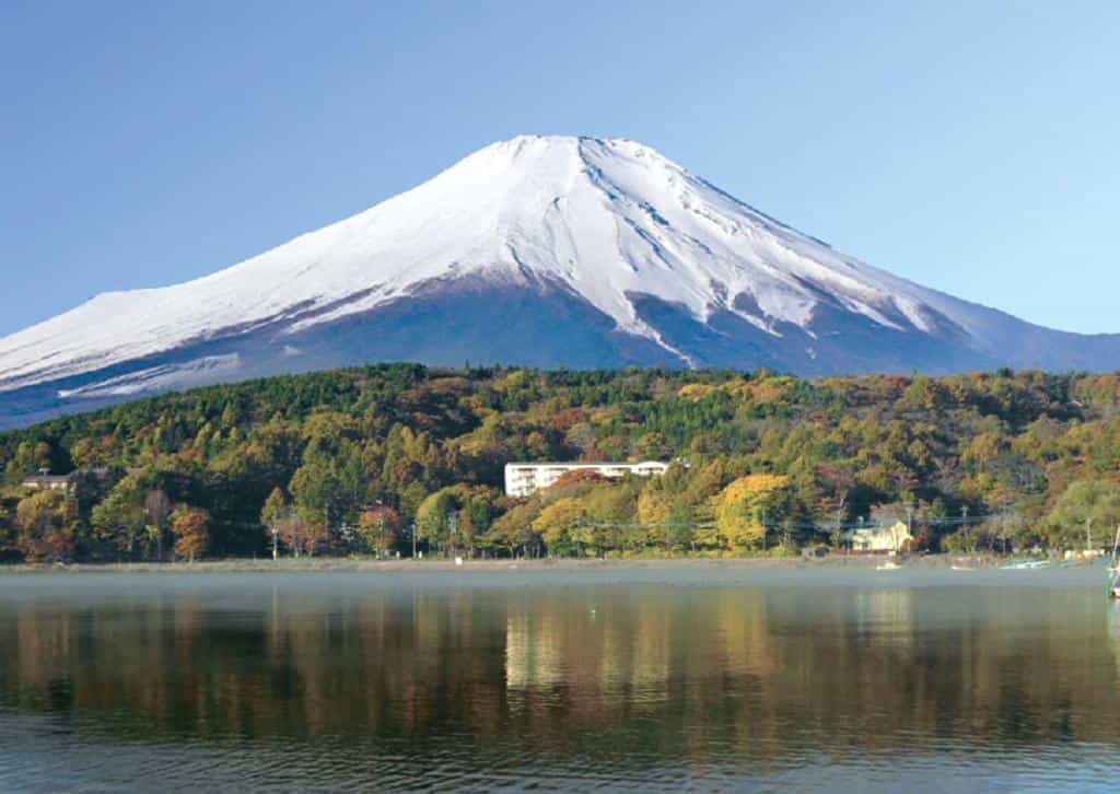 Fujisan Garden Hotel, Yamanakako, with Mount Fuji