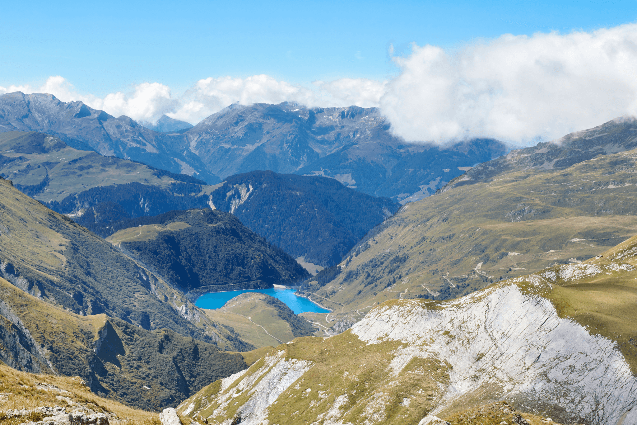 Col du Bonhomme on the Tour du Mont Blanc, France. Photo: Canva - https://www.canva.com/design/DAFuh0ujN8M/6ojYdBg9ibPaMIk63gFPlw/edit
