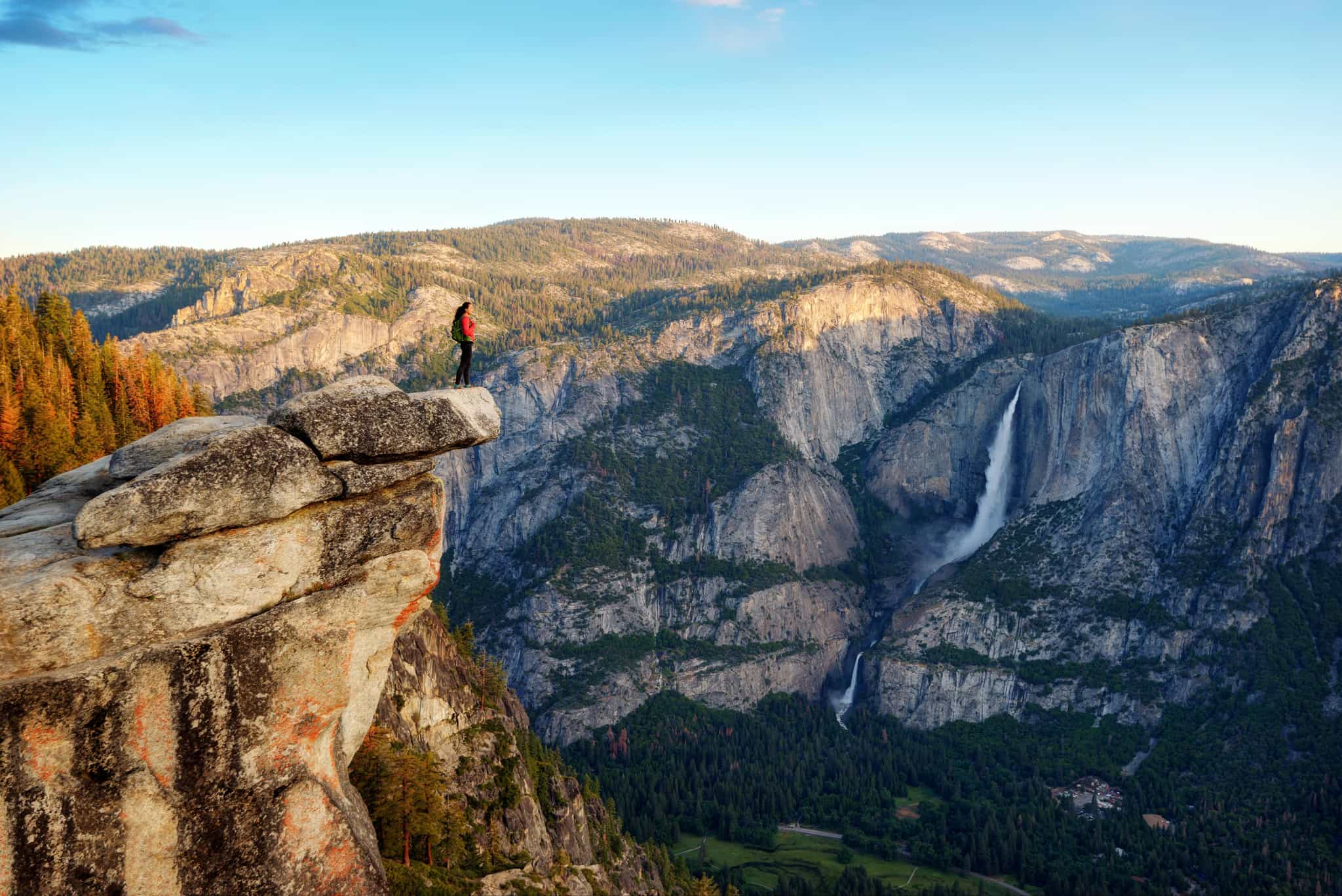 Glacier Point, Yosemite, USA. Photo: Shutterstock 1010948614