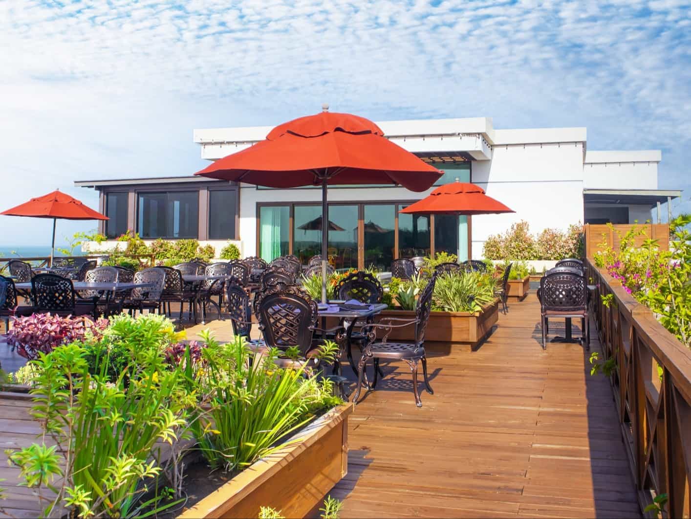 Golden Bay Hotel, Belize City. Photo: host, island expeditions