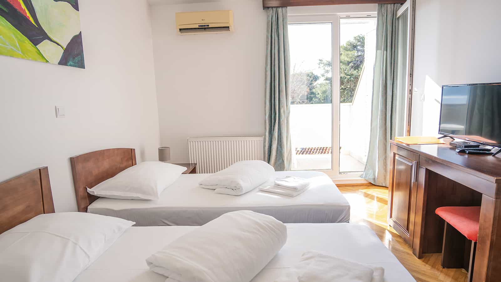 Twin room, Hotel Baletna Škola, Kastel, Croatia