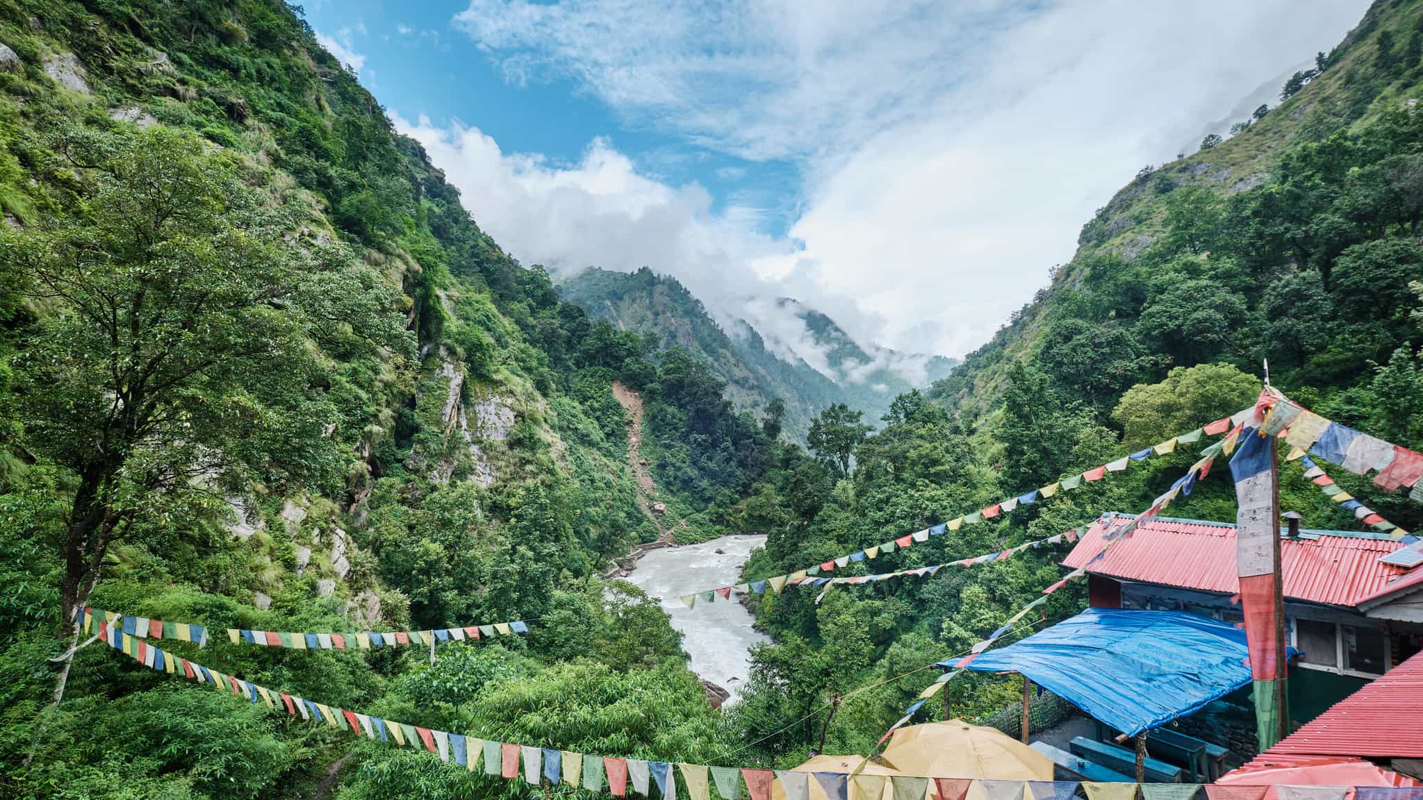 Hamlet of Landslide overlooking Langtang Khola, Nepal. Photo: GettyImages-1182217289