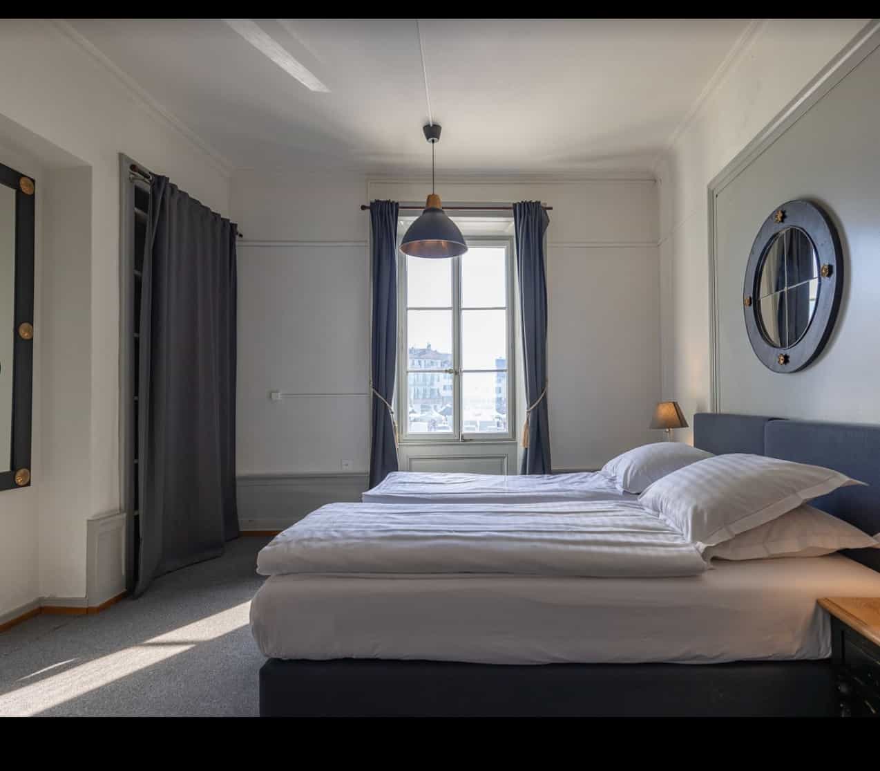 Twin room in Vevey House hotel
