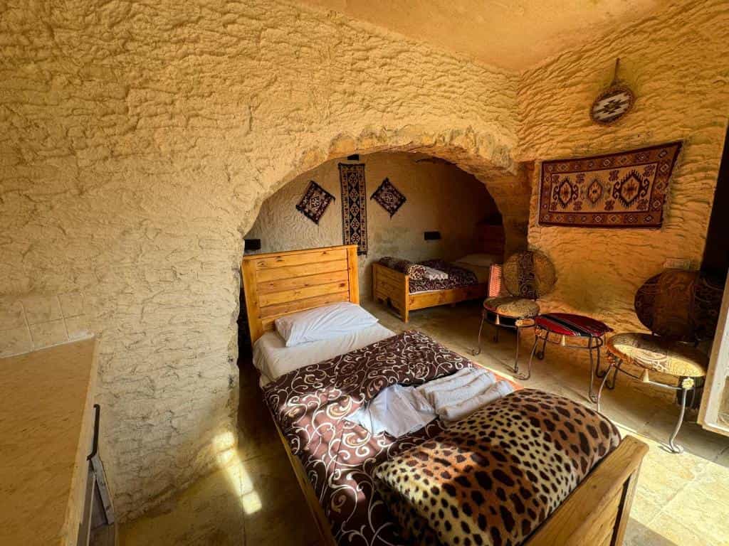 Traditional cave twin room at Dana Tower Hotel, Jordan