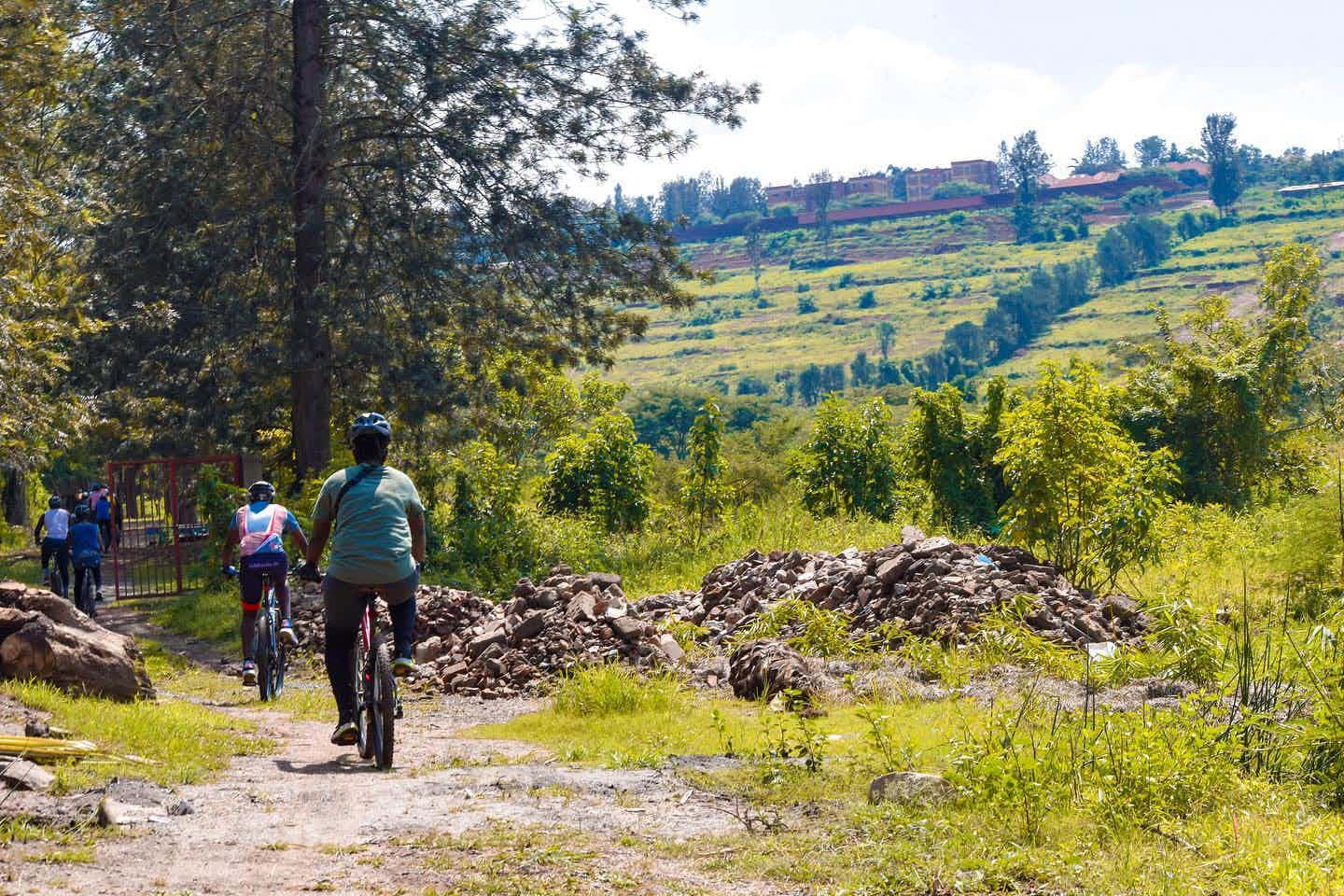 Umusambi biking trail, Rwanda. Photo: Host/Kingfisher Journeys