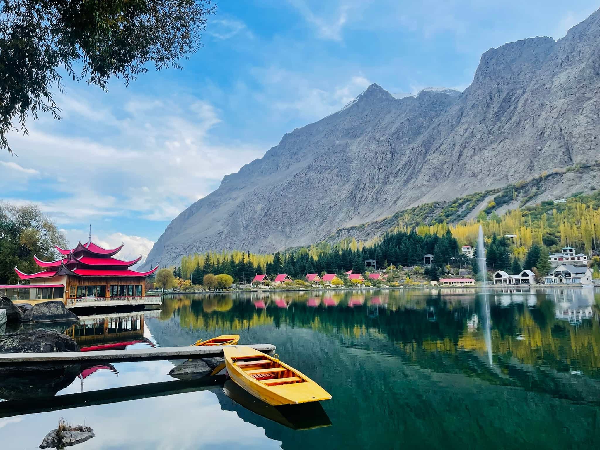 Lower Kachura Lake Shangrila Skardu