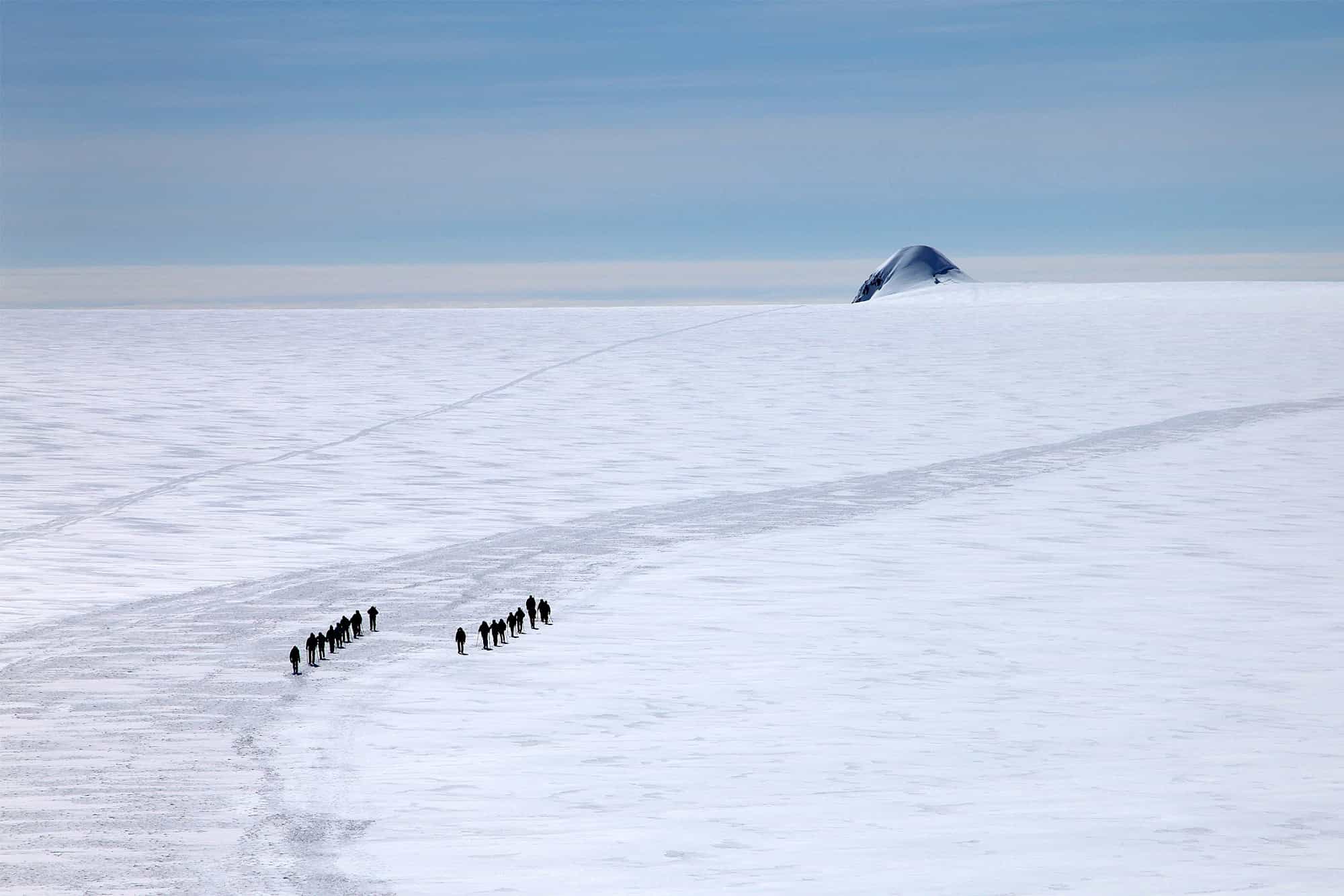 Title: Vörðuskeggi Peak
Desc: Host