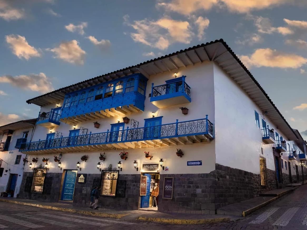 Hacienda Cusco Plaza Regocijo, Cusco Front hotel view, Plaza