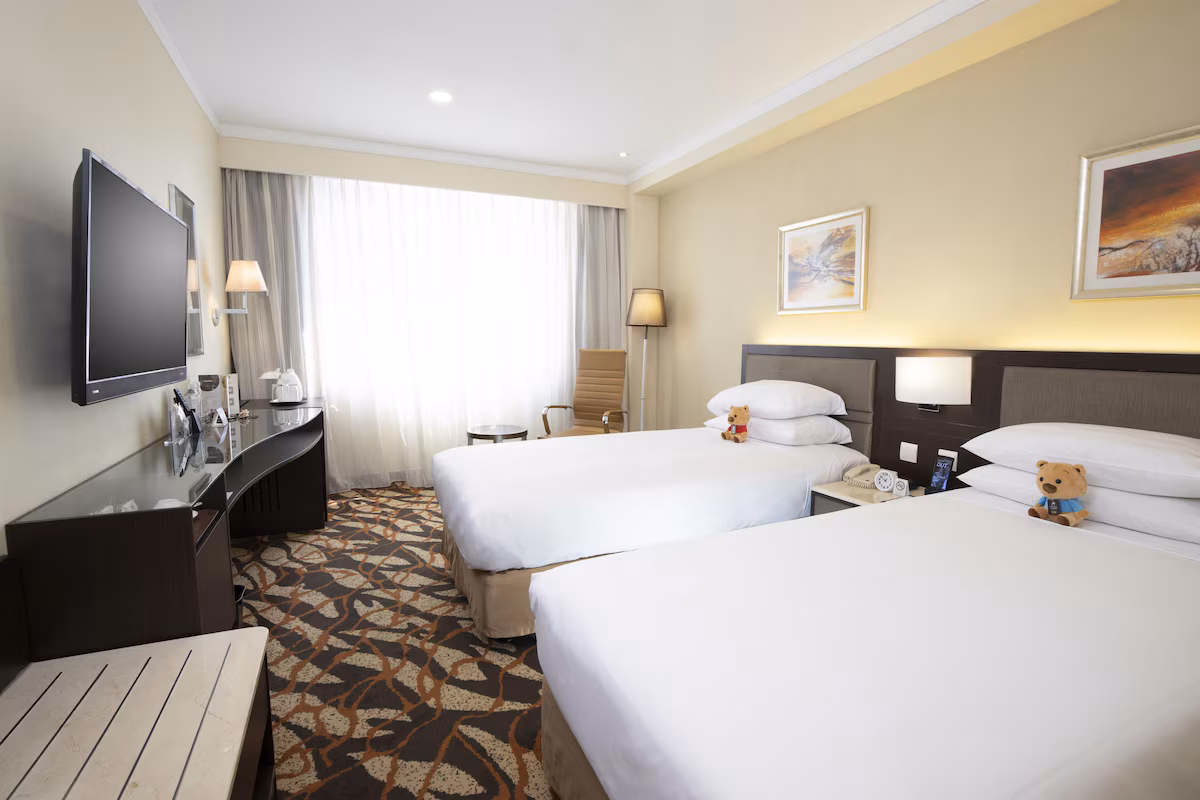 Metropark Hotel Kowloon.