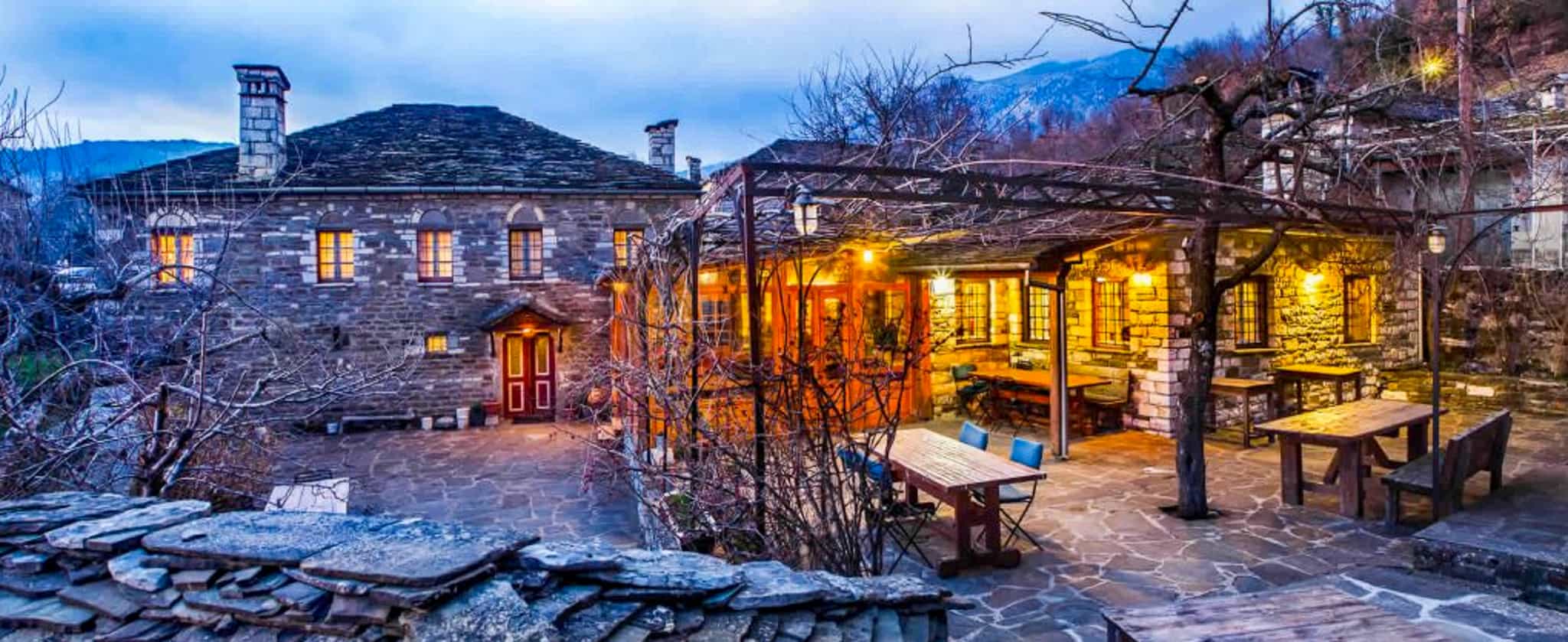 Dias Guesthouse, Mikro Papigo below the Dias Mountains