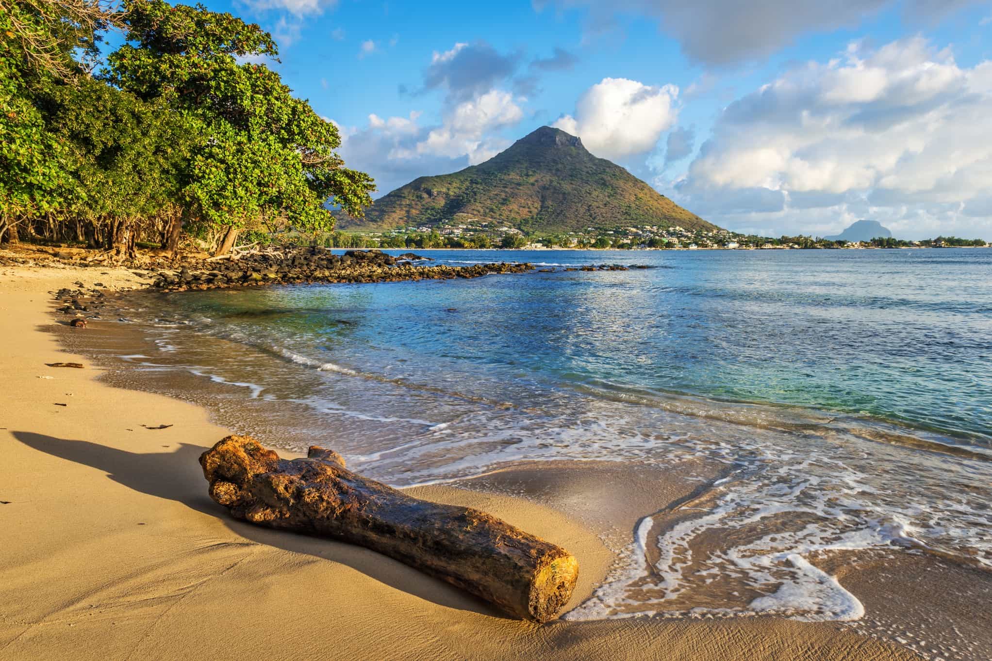 Tamarin Bay, Mauritius. Photo: AdobeStock-95051527 (free trial)