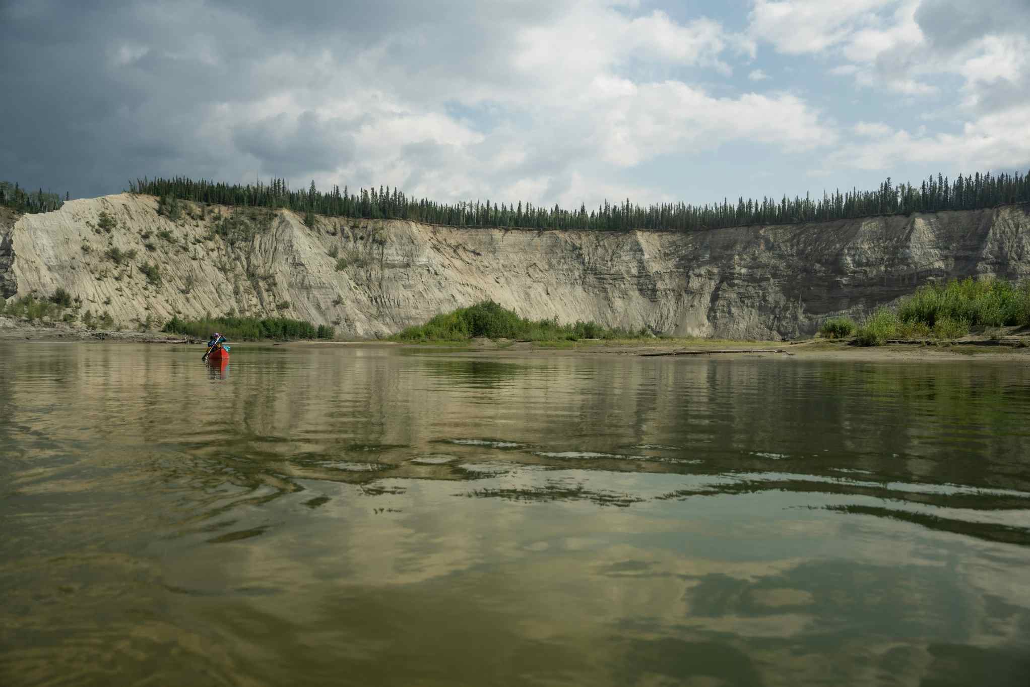 Canoeing the Teslin, Yukon, Canada. Photo: Host/Ruby Range Adventure