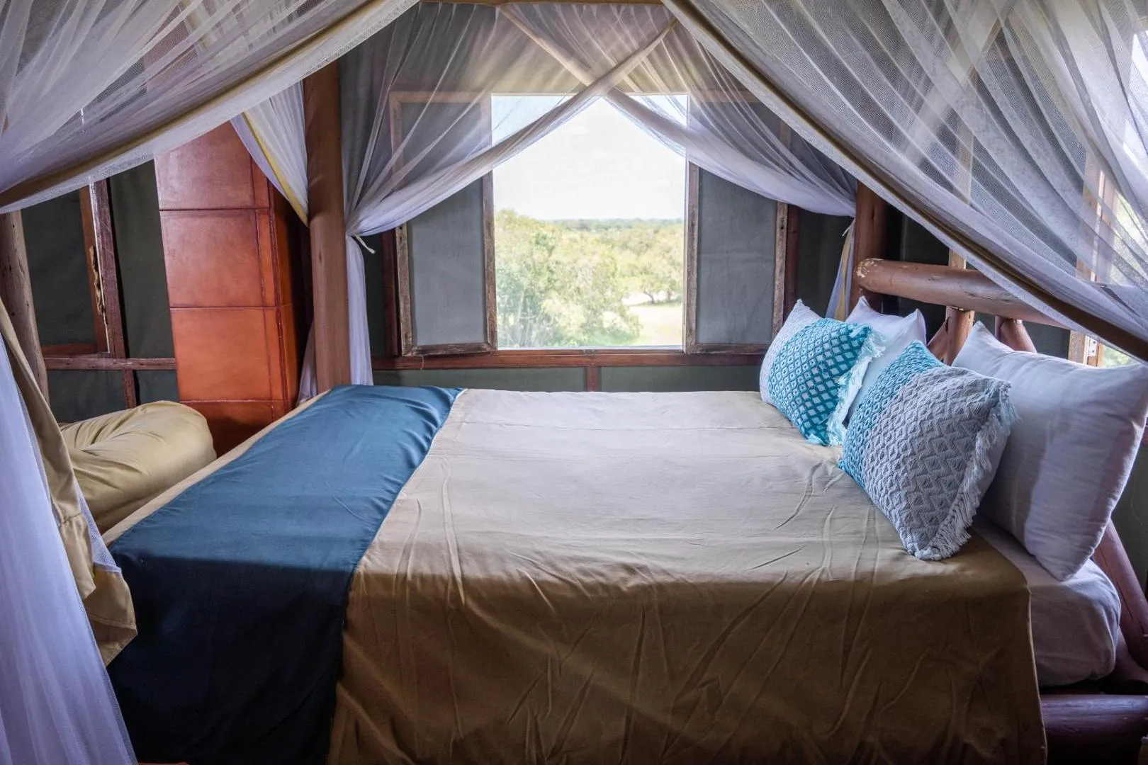 Babs Camp, Saadani, Tanzania.