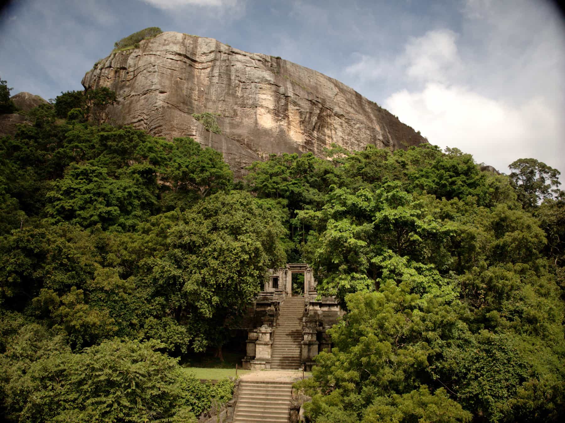 Rock fortress of Yapahuwa, Sri Lanka