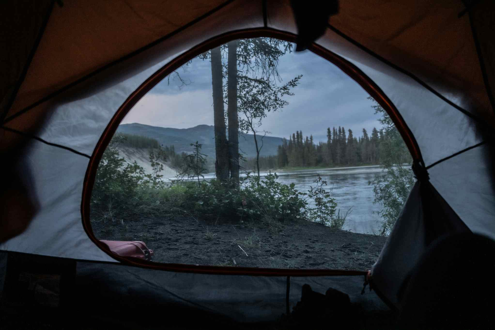 Camping on the Teslin River, Yukon, Canada. Photo: Host/Ruby Range Adventure