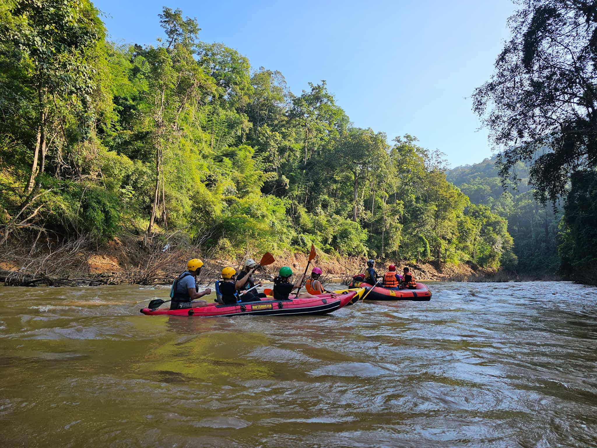 Mae Taeng river kayaking.