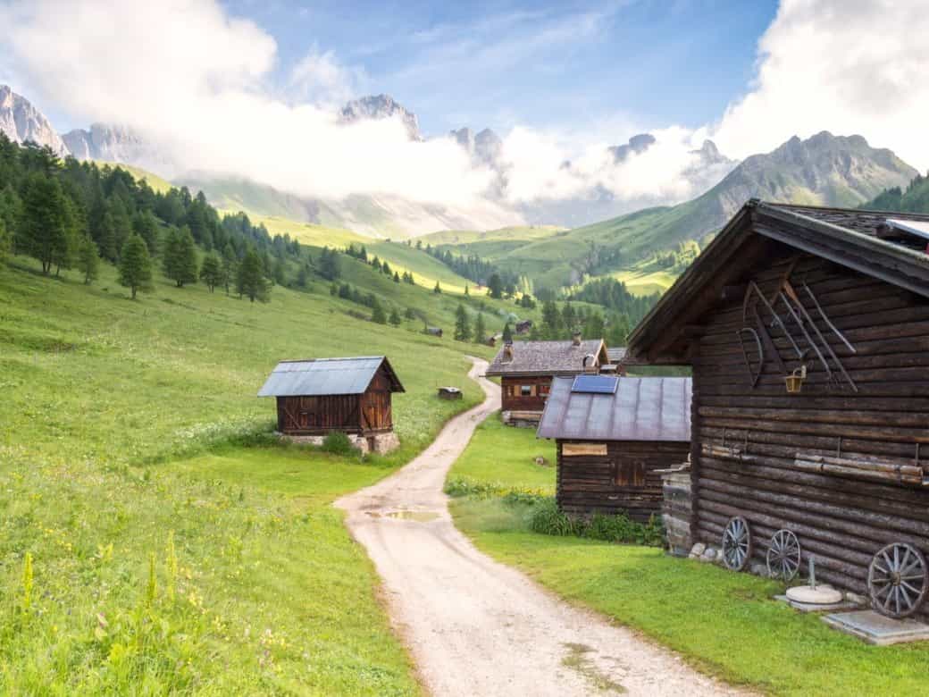 Alta Via dei Pastori, Italy. Photo: Host/Wild in the Dolomiti