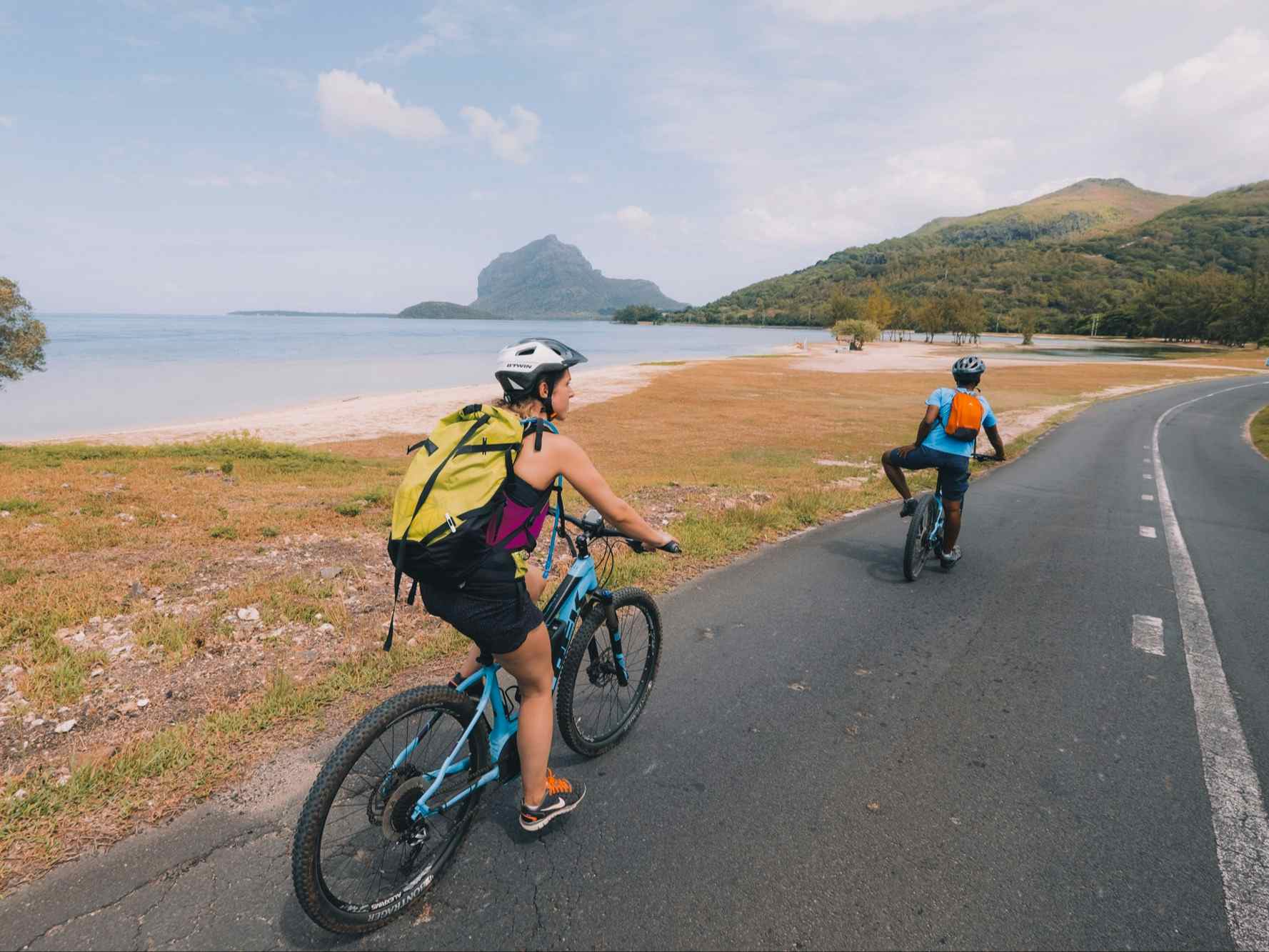 Cycling, Mauritius. Photo: Host/Mauritius Conscious