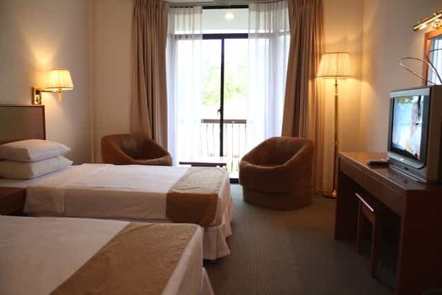 Kuching New Buddhist Village, Wildlife Adventure in the Jungles of Borneo