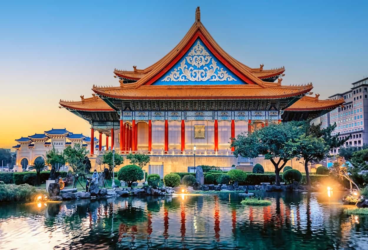 Taipei Lungshan Temple, Taiwan.