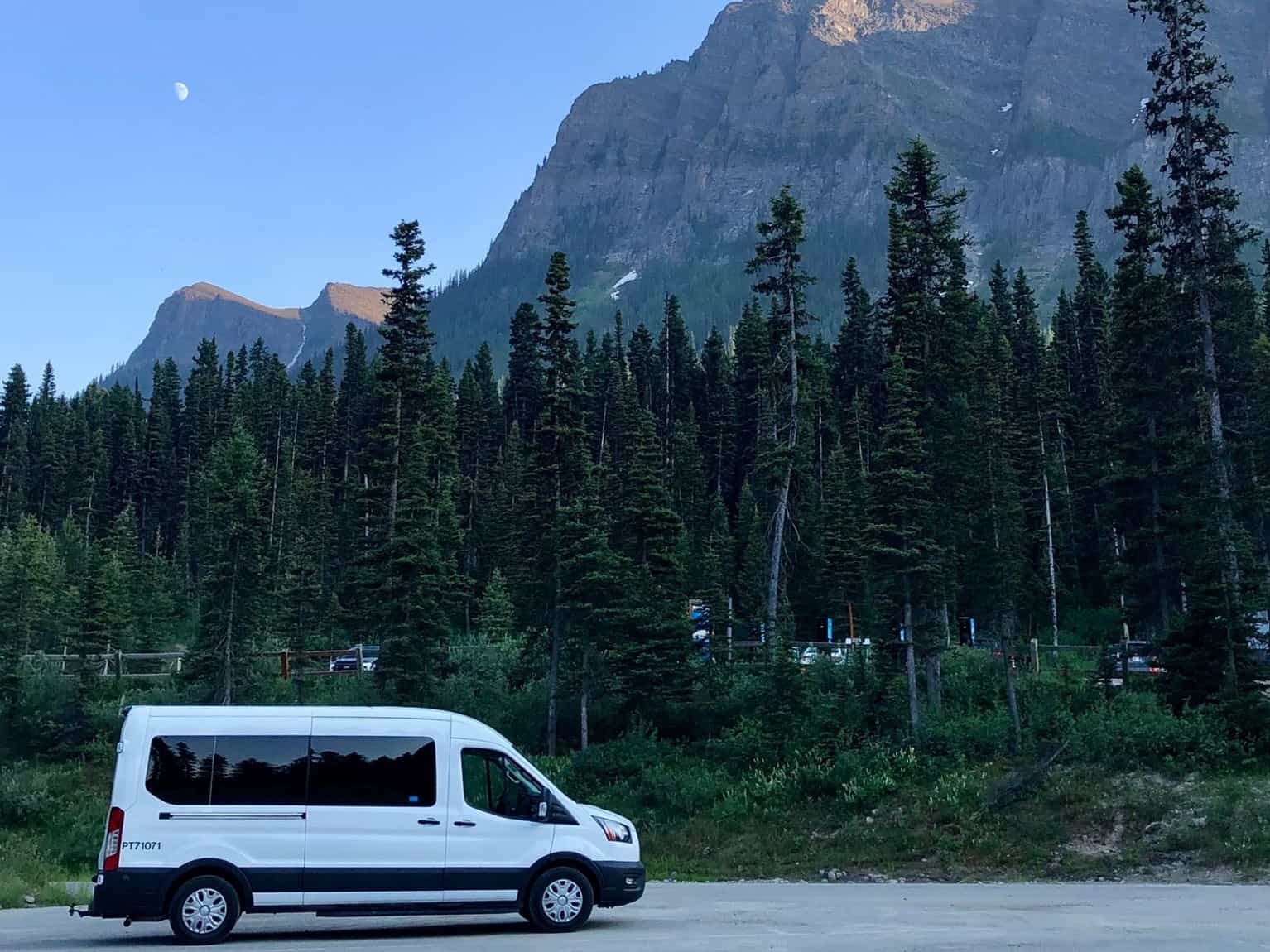 Van, Group vehicle, Rockies, Canada, Windigo