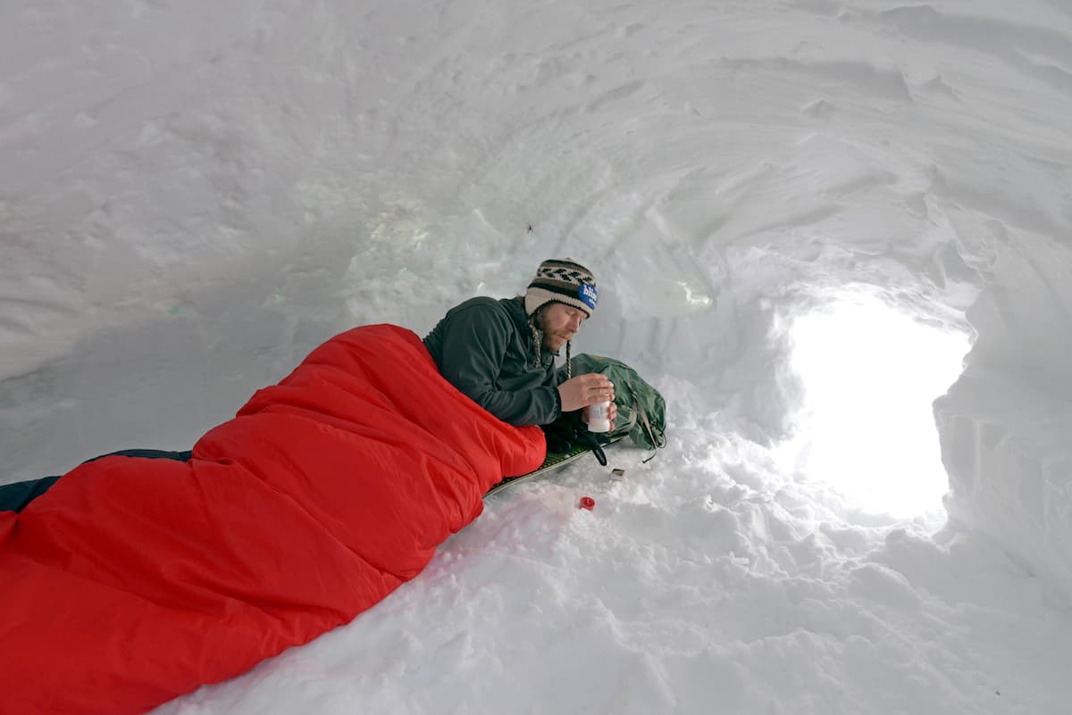 Bliss Adventure Pyha Lapland Finland Arctic Survival Skills quinzee inside.jpg