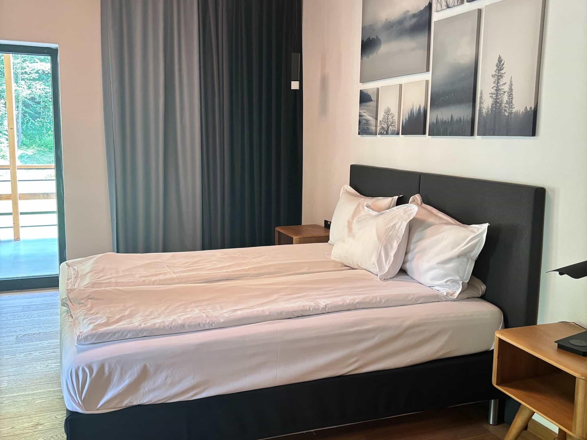 Twin room at Retezat Guesthouse, Romania.