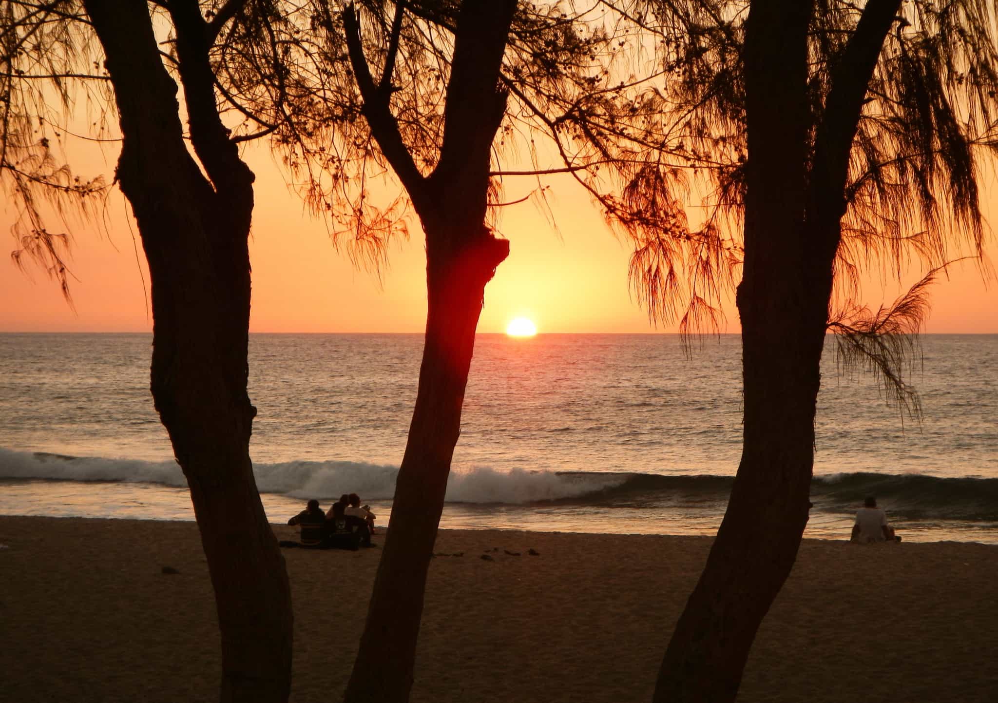 Sunset at l’Hermitage-les-Bains beach, Reunion.