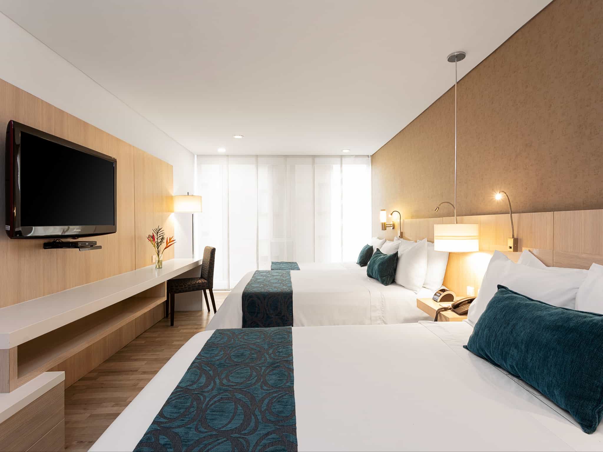 Hotel BH BICENTENARIO Bogota Colombia Kagumu