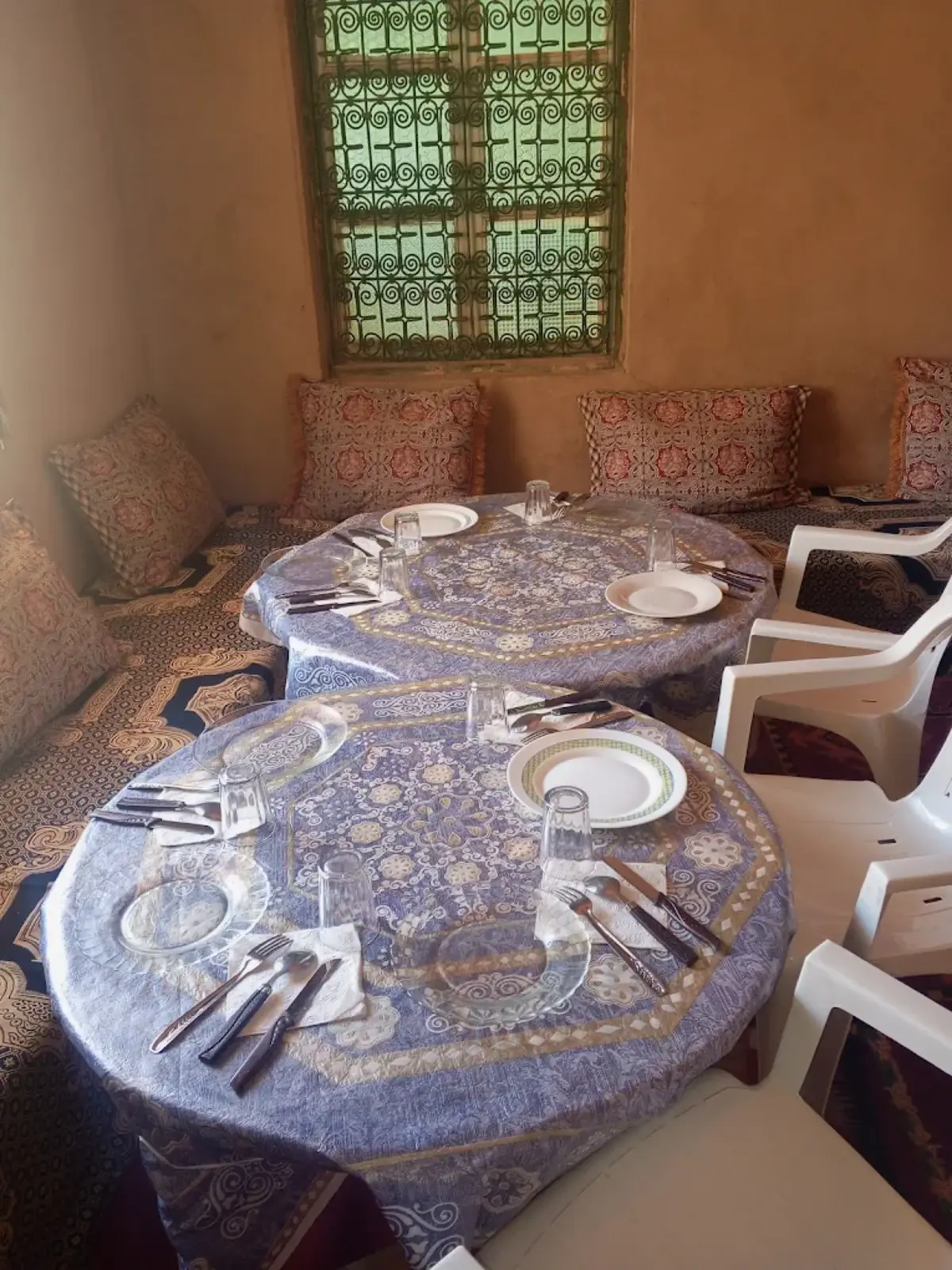 Dinning area Gite D-Etape Aledoun Morocco Photo: Host / Atlas Outdoor