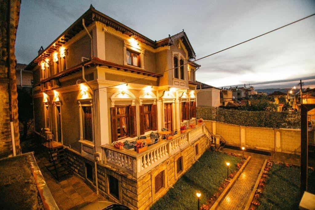 Outside view of Hotel Vila Mano, Korça, Albania