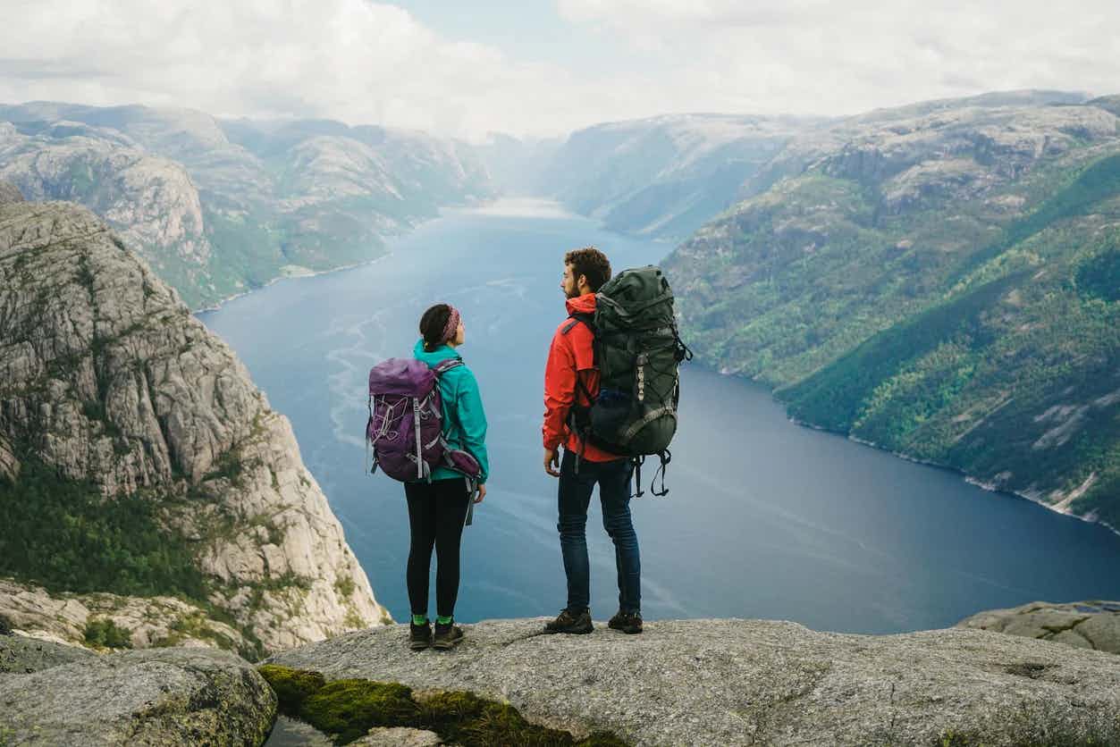 Hiking Tips for Beginners: We Asked the Experts