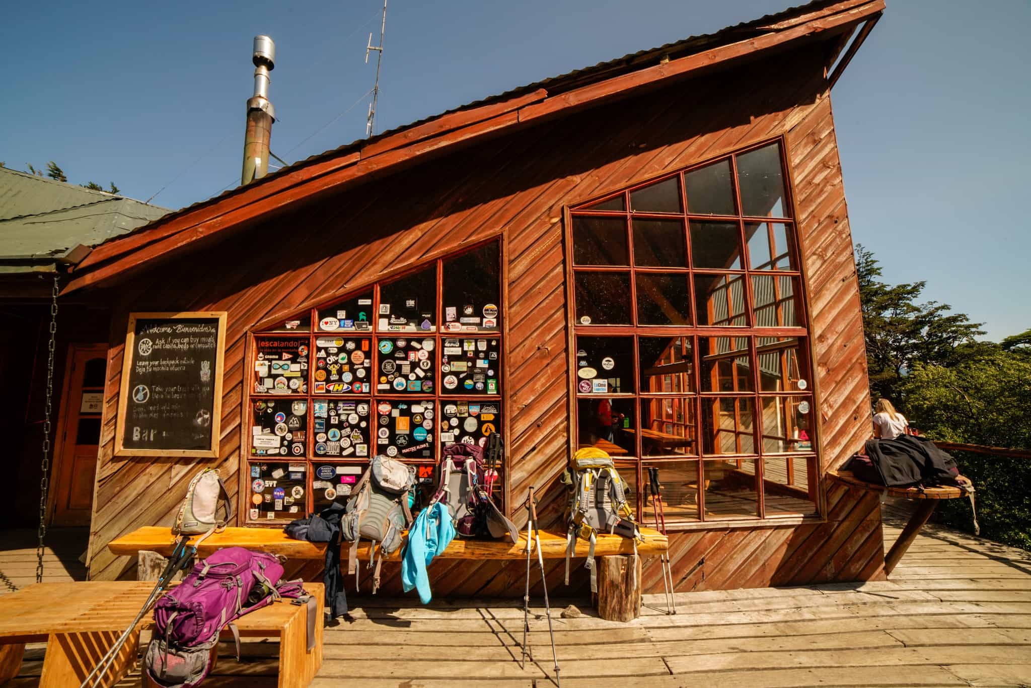 Hiker's back packs outside the Los Cuernos Camp