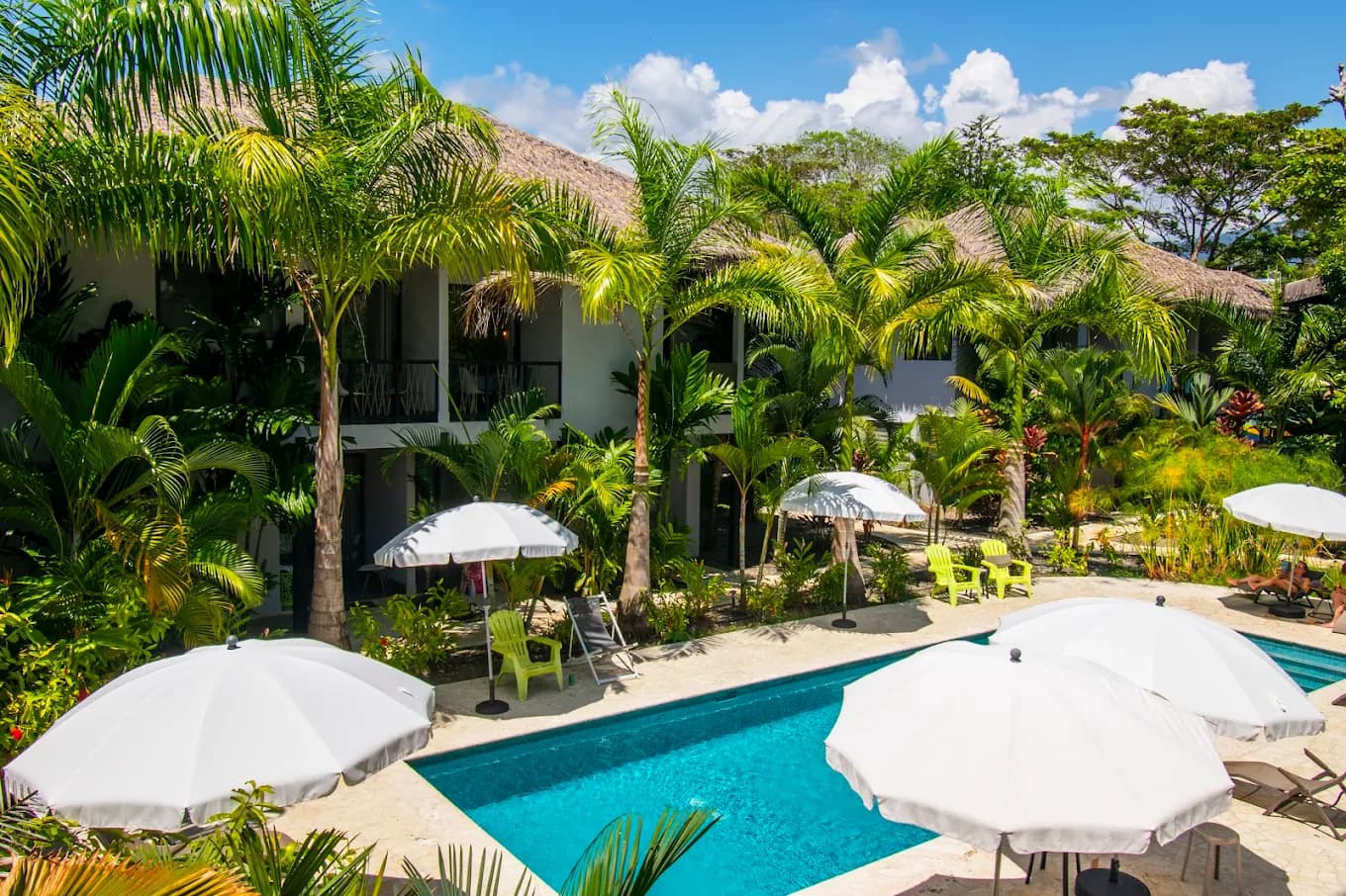 Swimming pool at Hotel Yuli, Uvita.