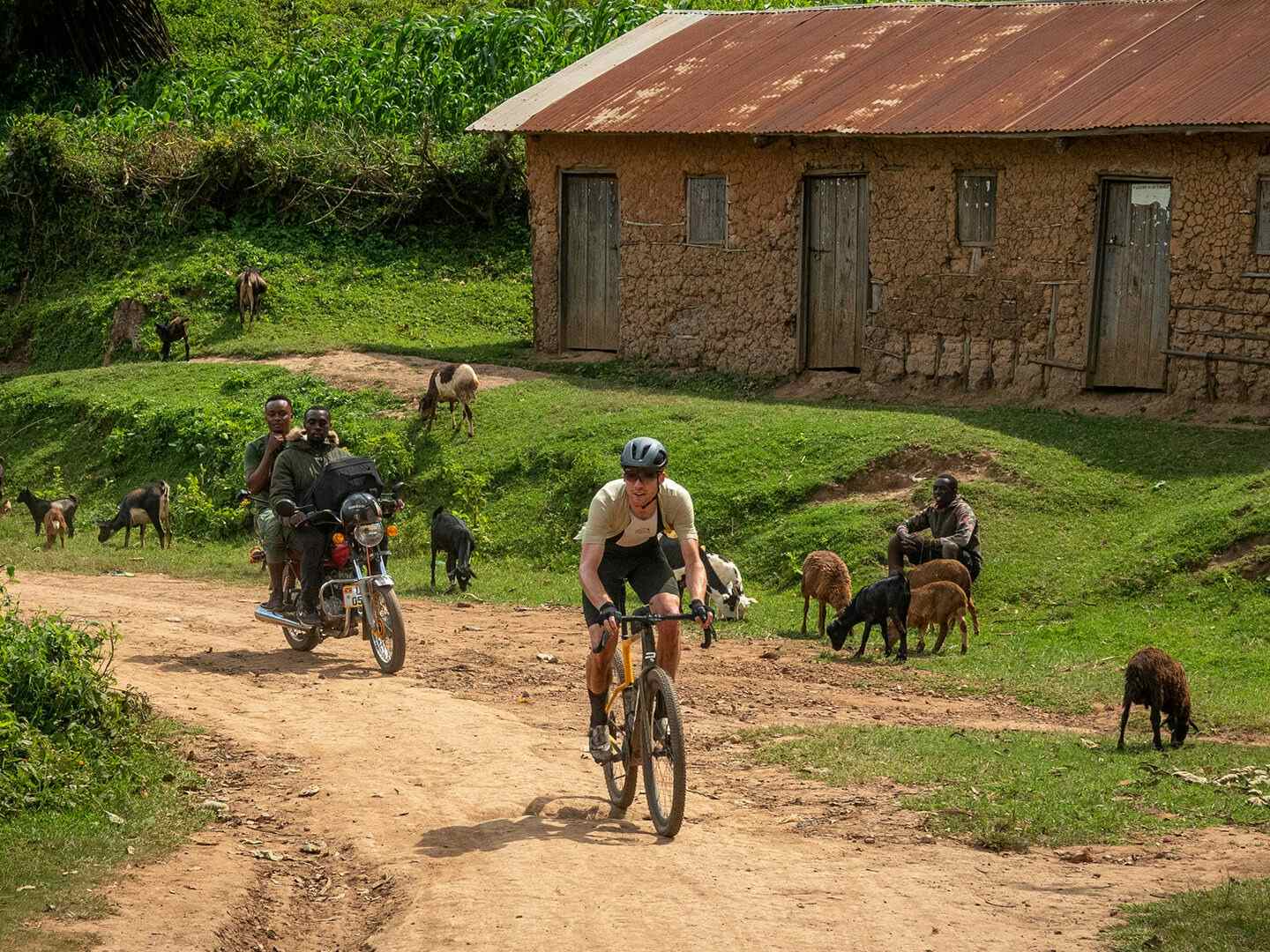Victoria Trail, Uganda Cycling, RedDirt