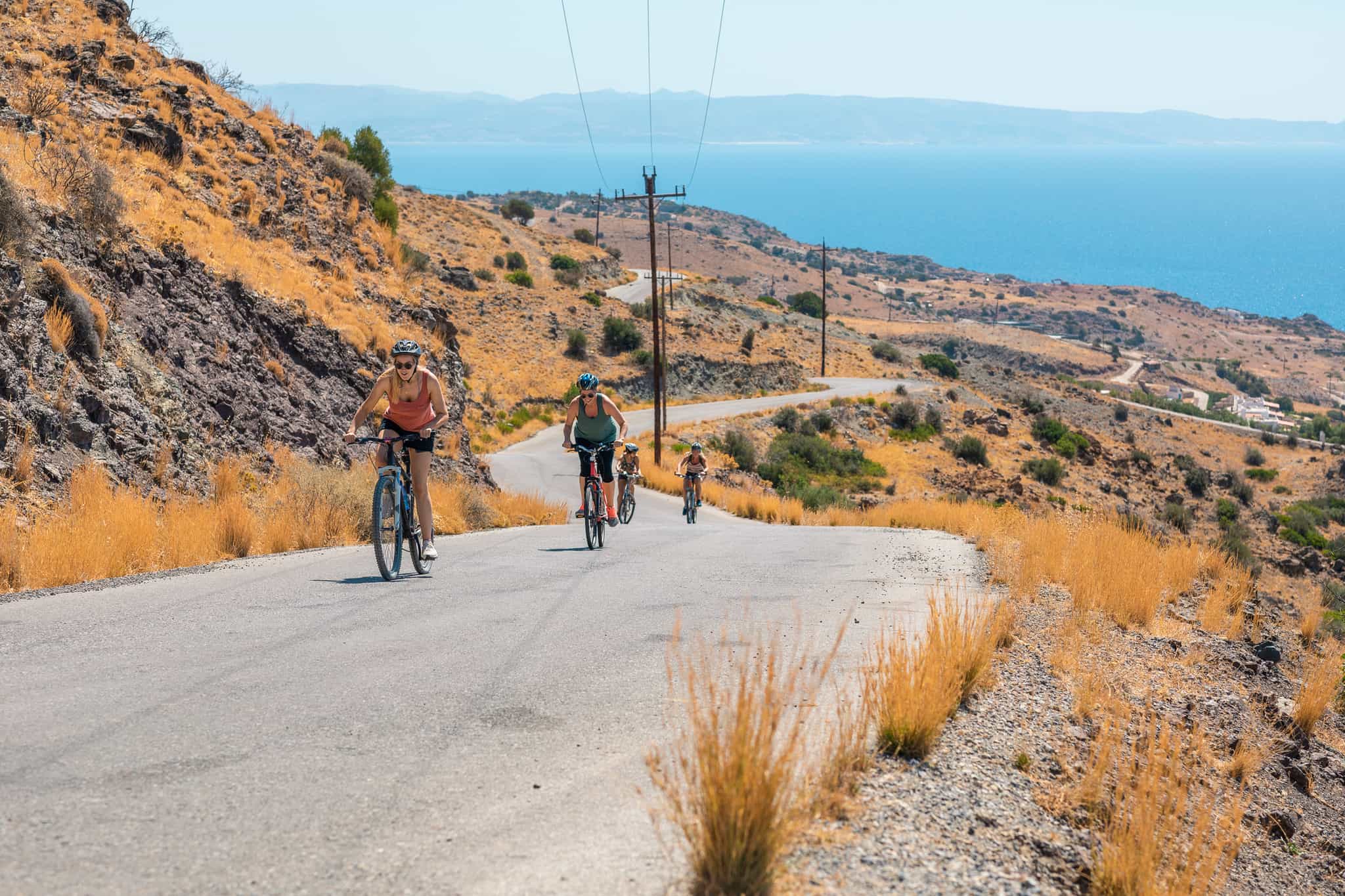 Expert Tips on How to Cycle Up Hills Properly