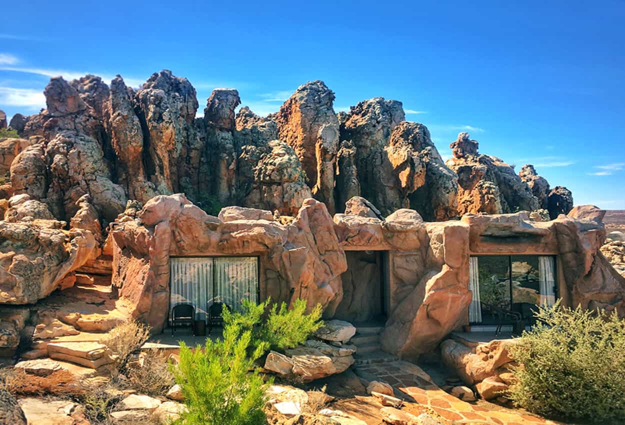 Kagga Kamma cave suites.
