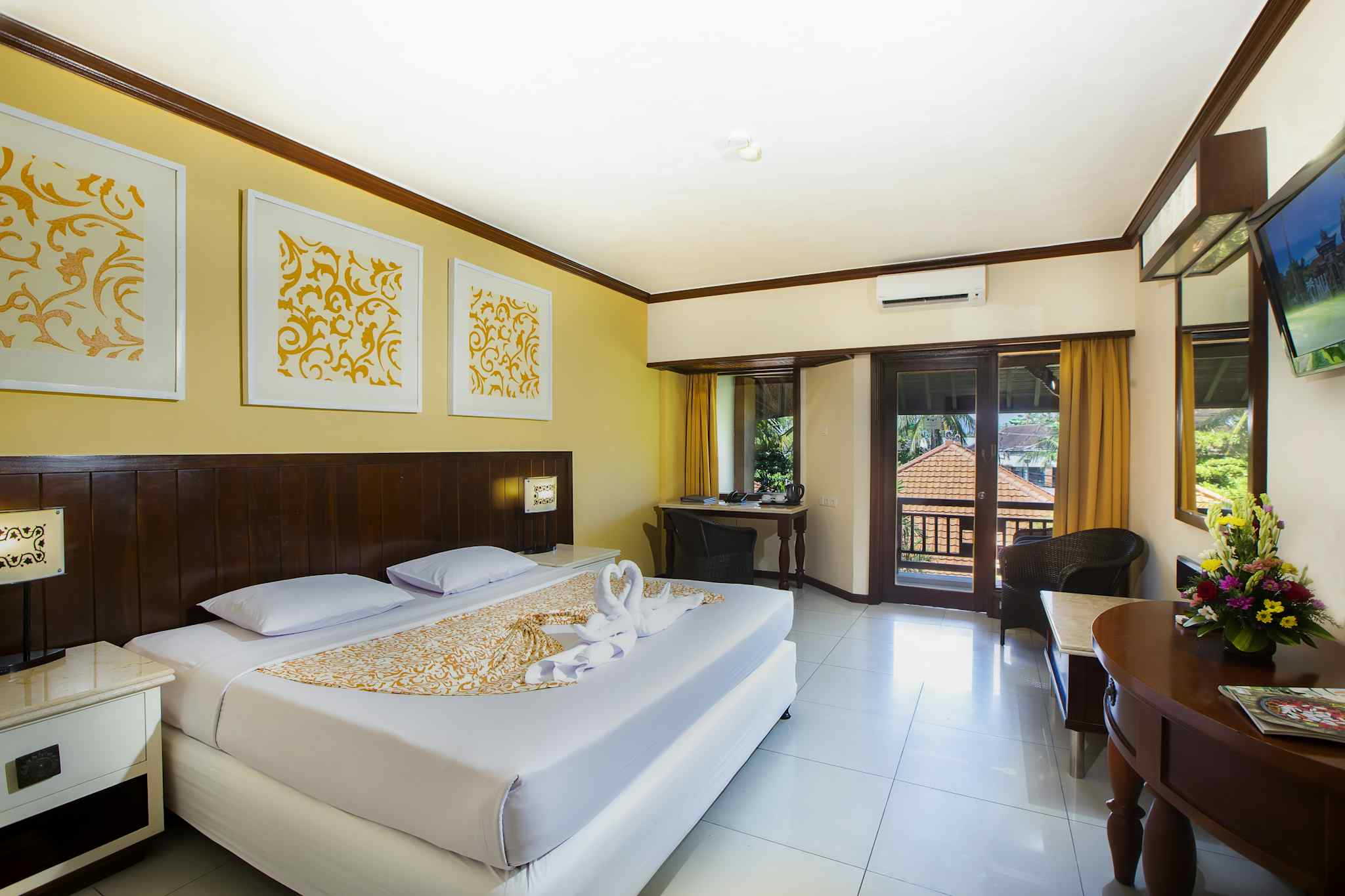 Bali Garden Beach Hotel, Superior Double Room, Kuta, Bali, Indonesia (Altai Indonesia)