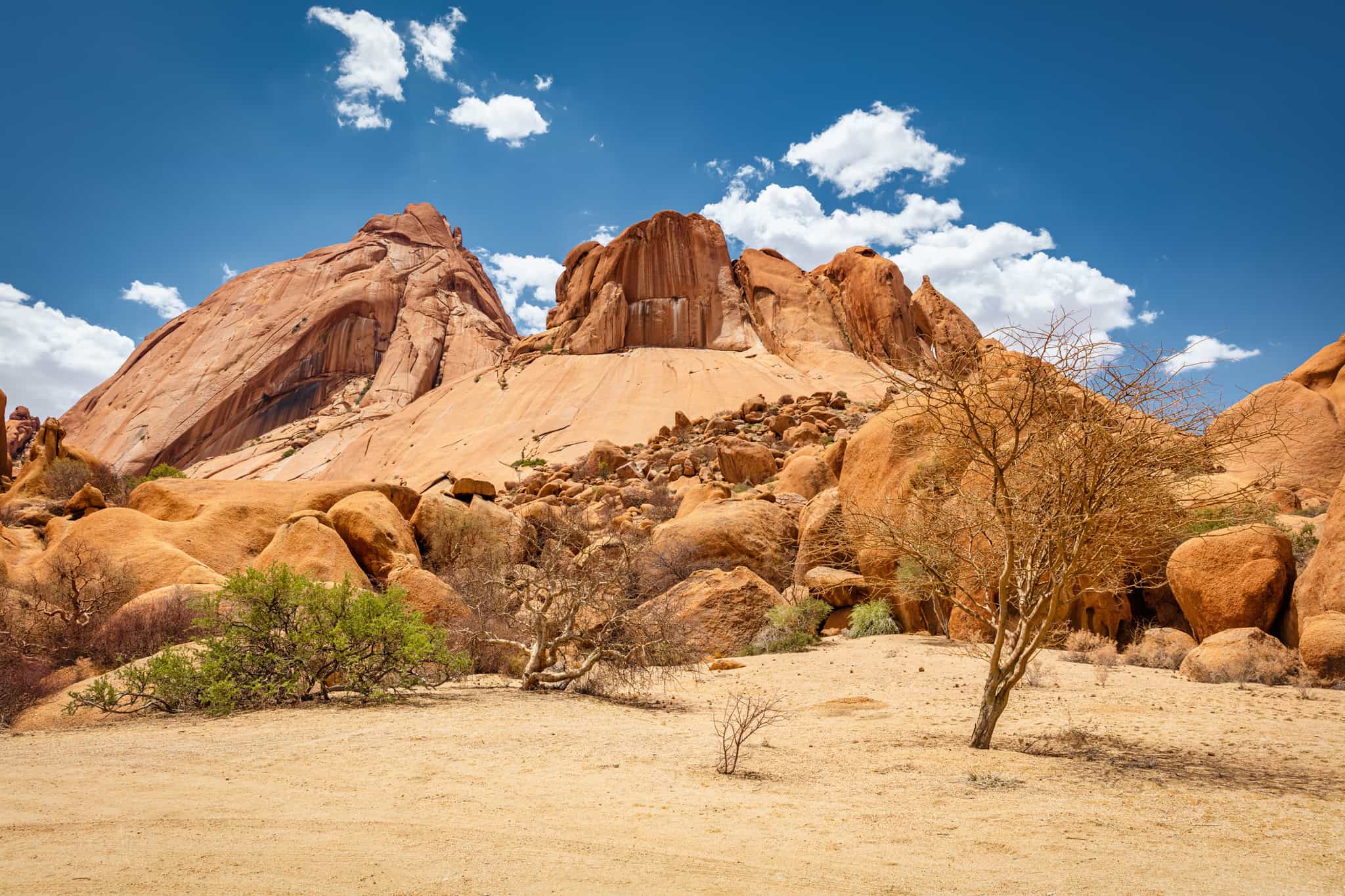 Spitzkoppe mountain in the Grosse Spitzkoppe Nature Reserve, Namibia