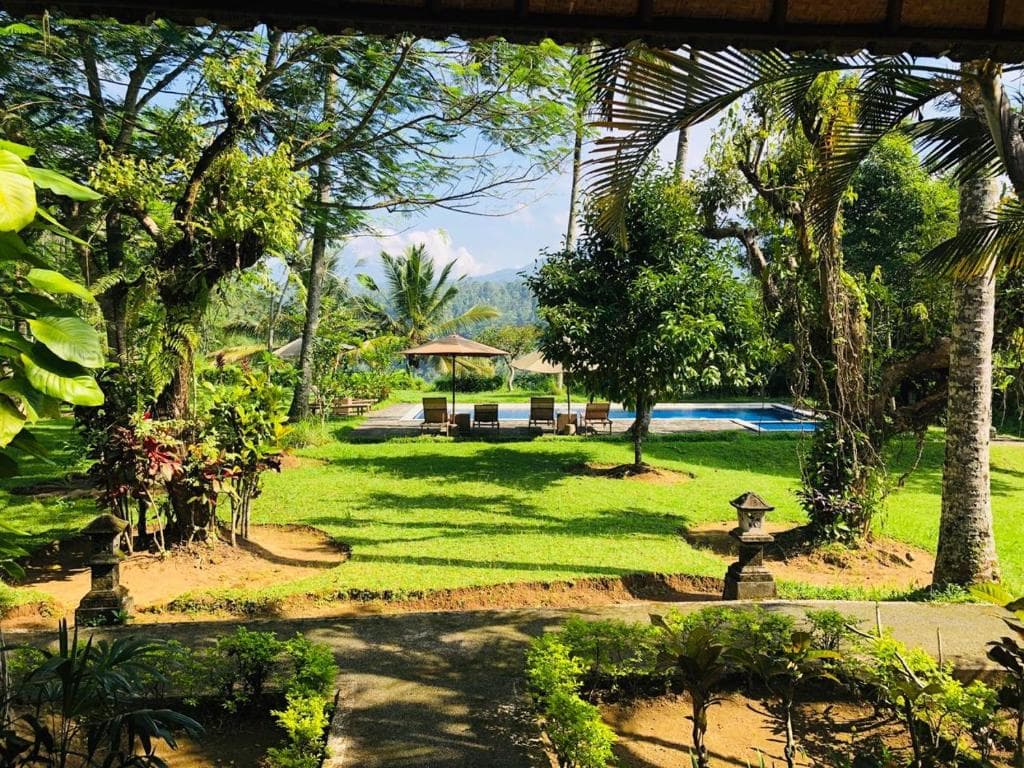 Pool and grounds at the Mahagiri Panoramic Resort, Bali.
