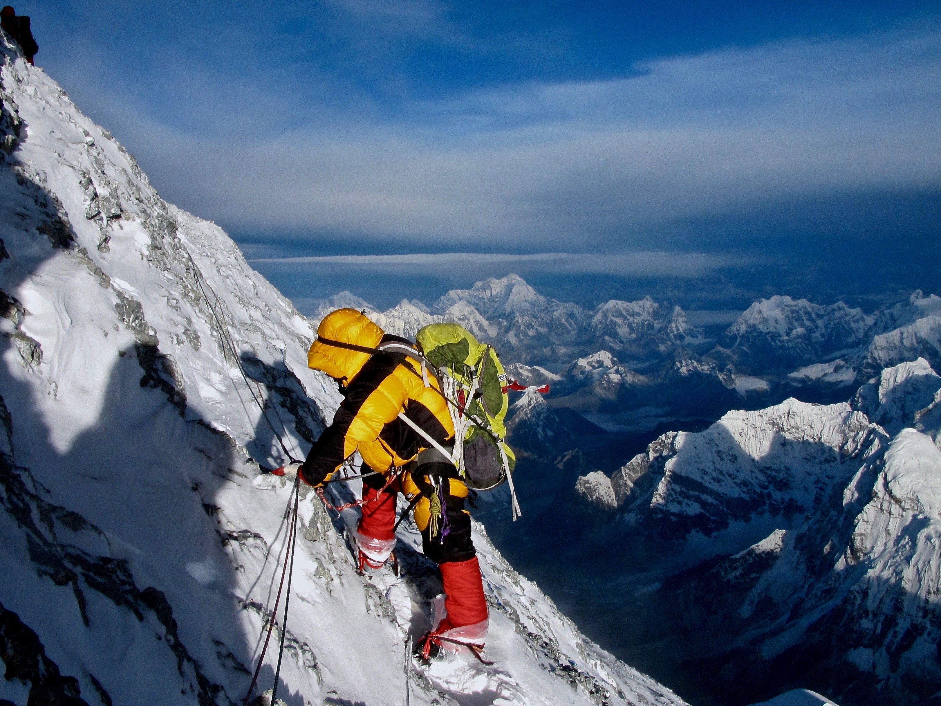 Traversing the North Face of Everest, 8,800m