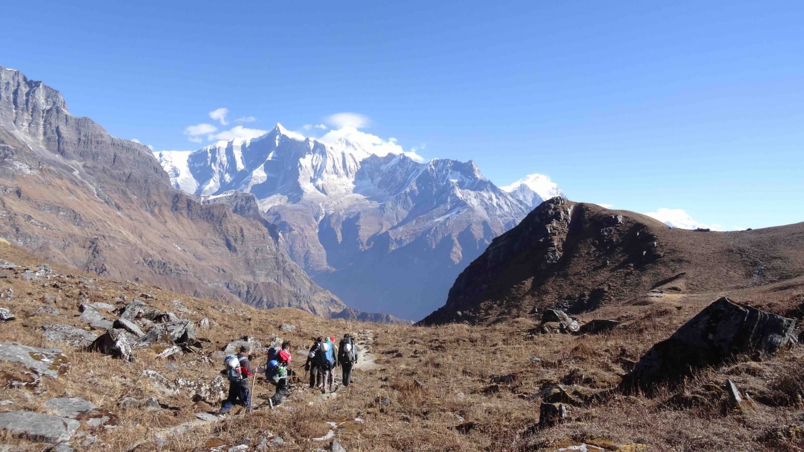 A hiking group head to Mardi Peak.