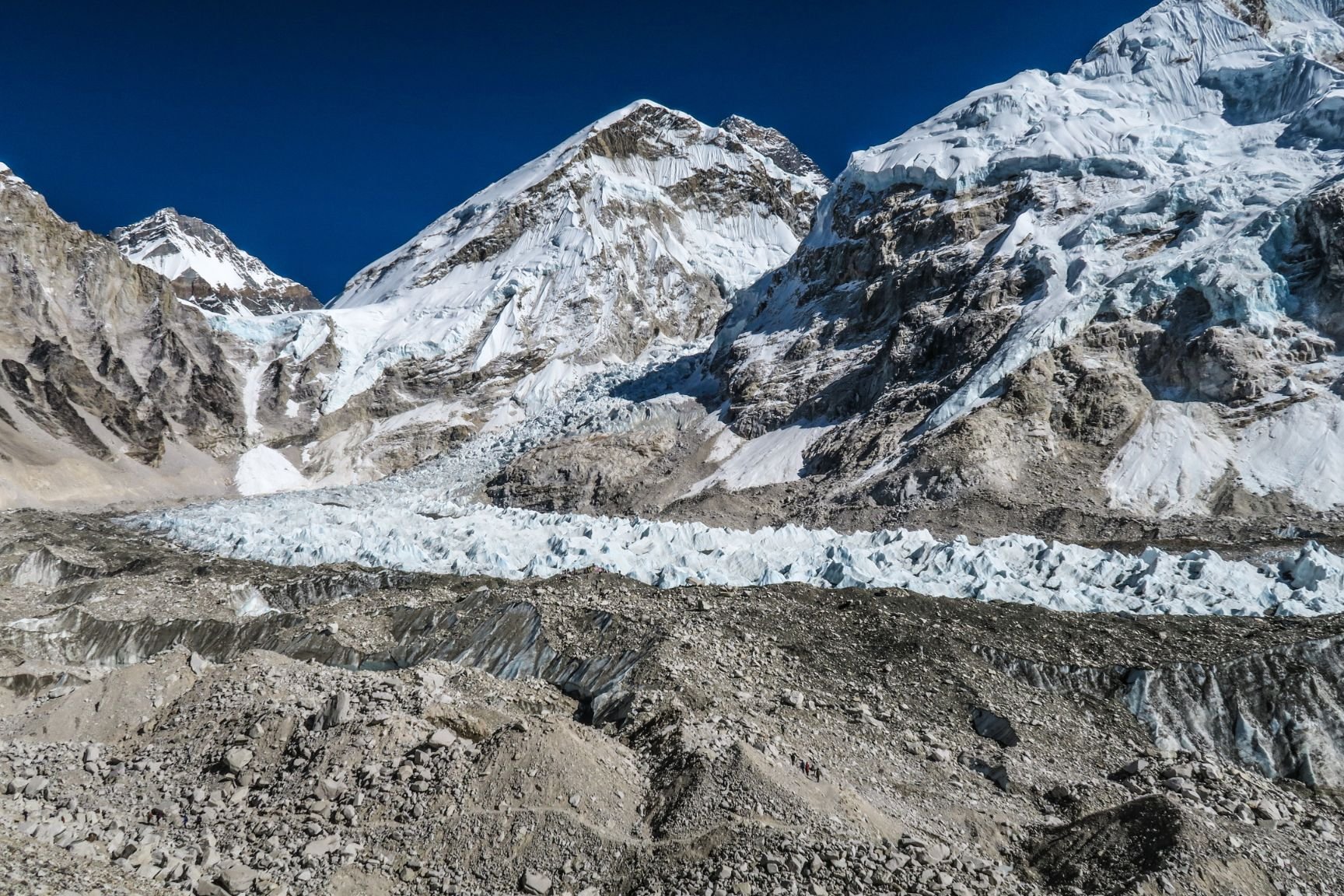 Hike to Everest Base Camp trek route summit Khumbu Icefall