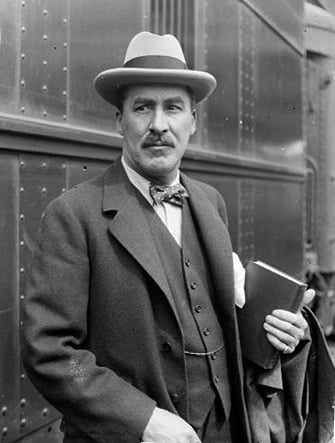 A photo of Howard Carter.