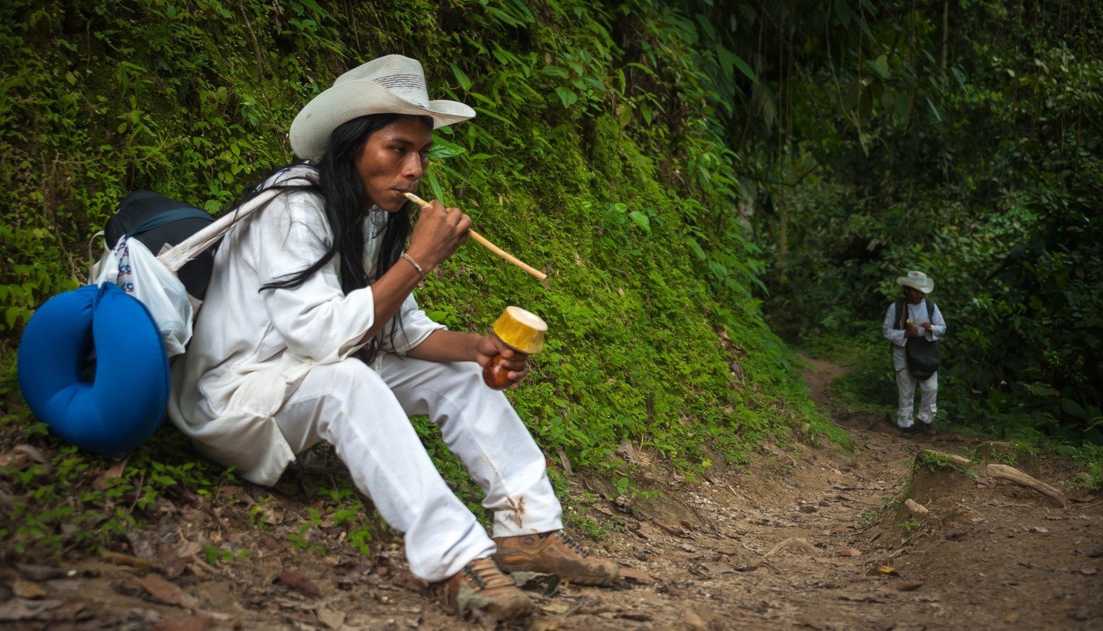 An indigenous guide on the trail to Teyuna, in the Sierra Nevada de Santa Marta jungle in Colombia.