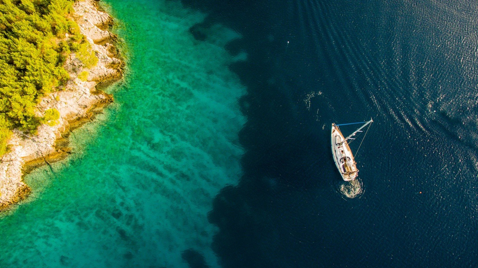 croatia island hopping yacht