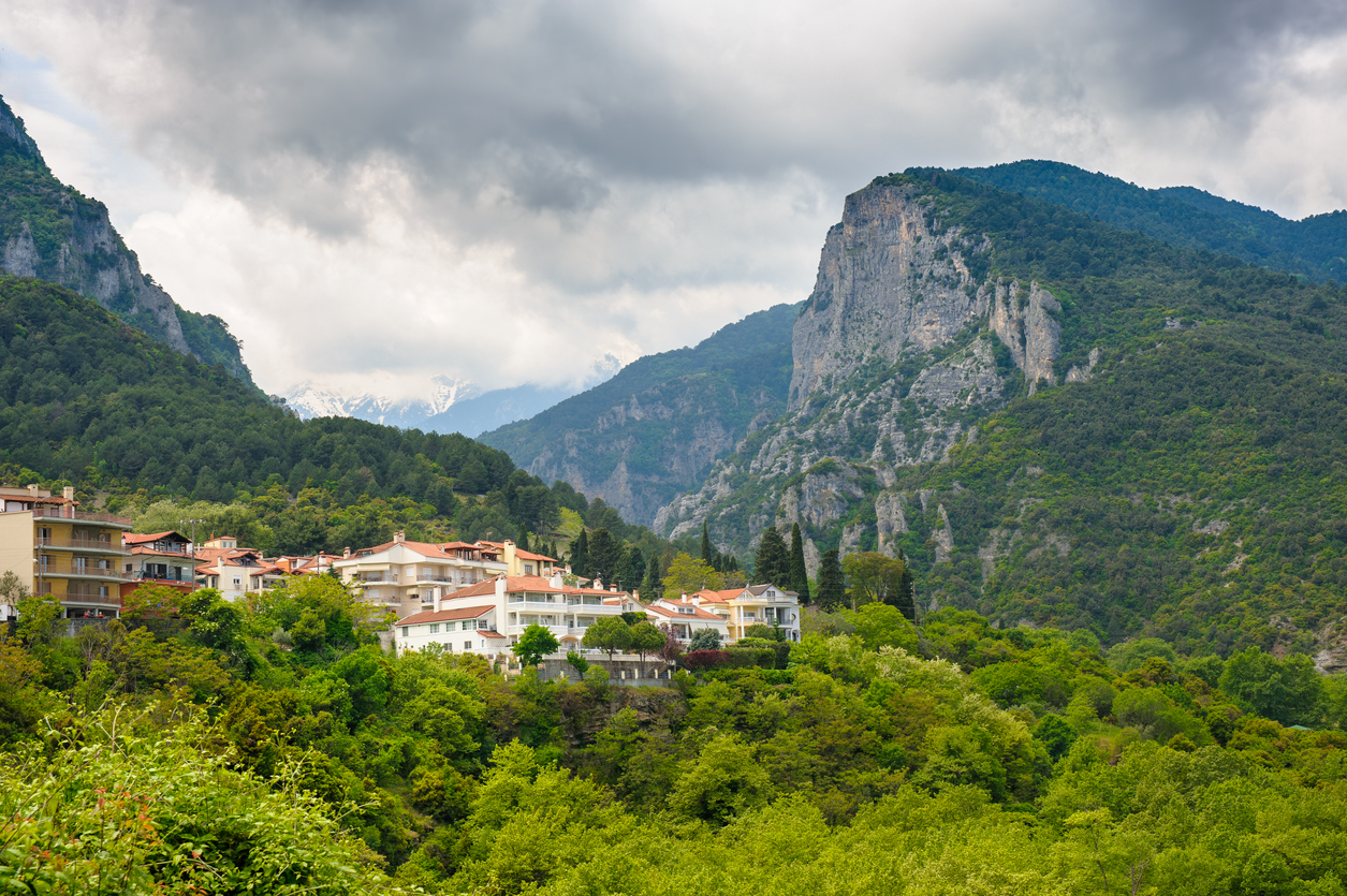 Mount Olympus: A Guide to Climbing The Mountain of the Gods