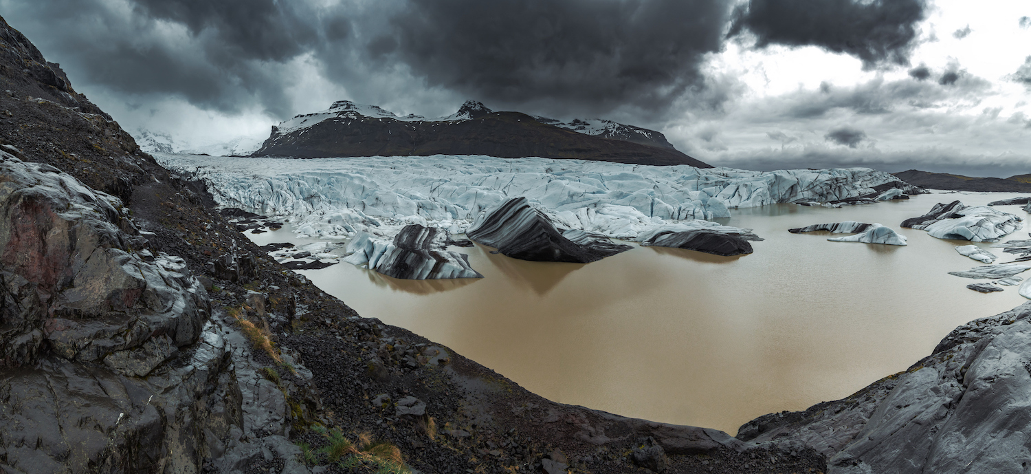 Svinafellsjokull Glacier with Hvannadalshnúkur Peak behind.