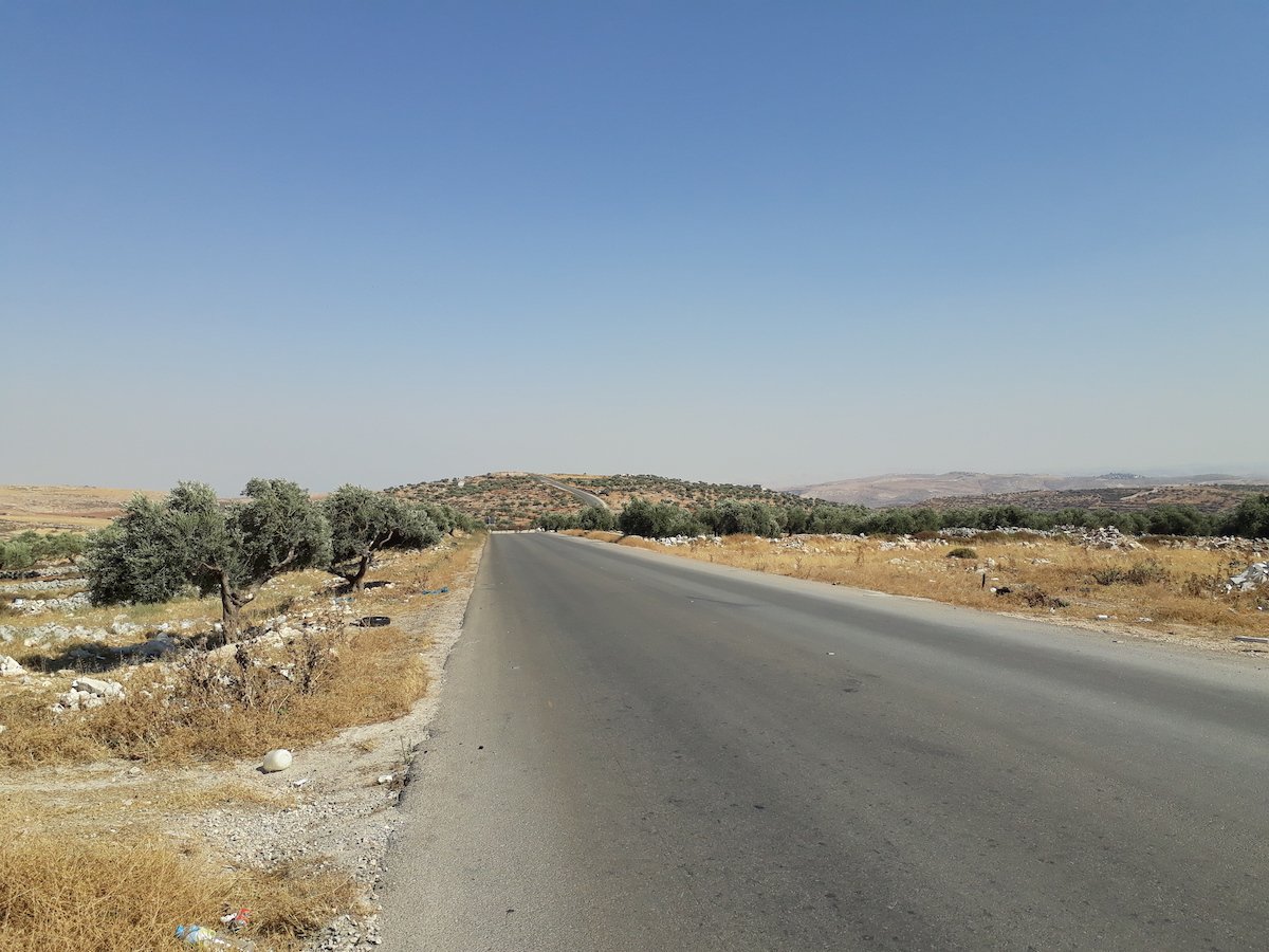 A quiet road in the countryside.