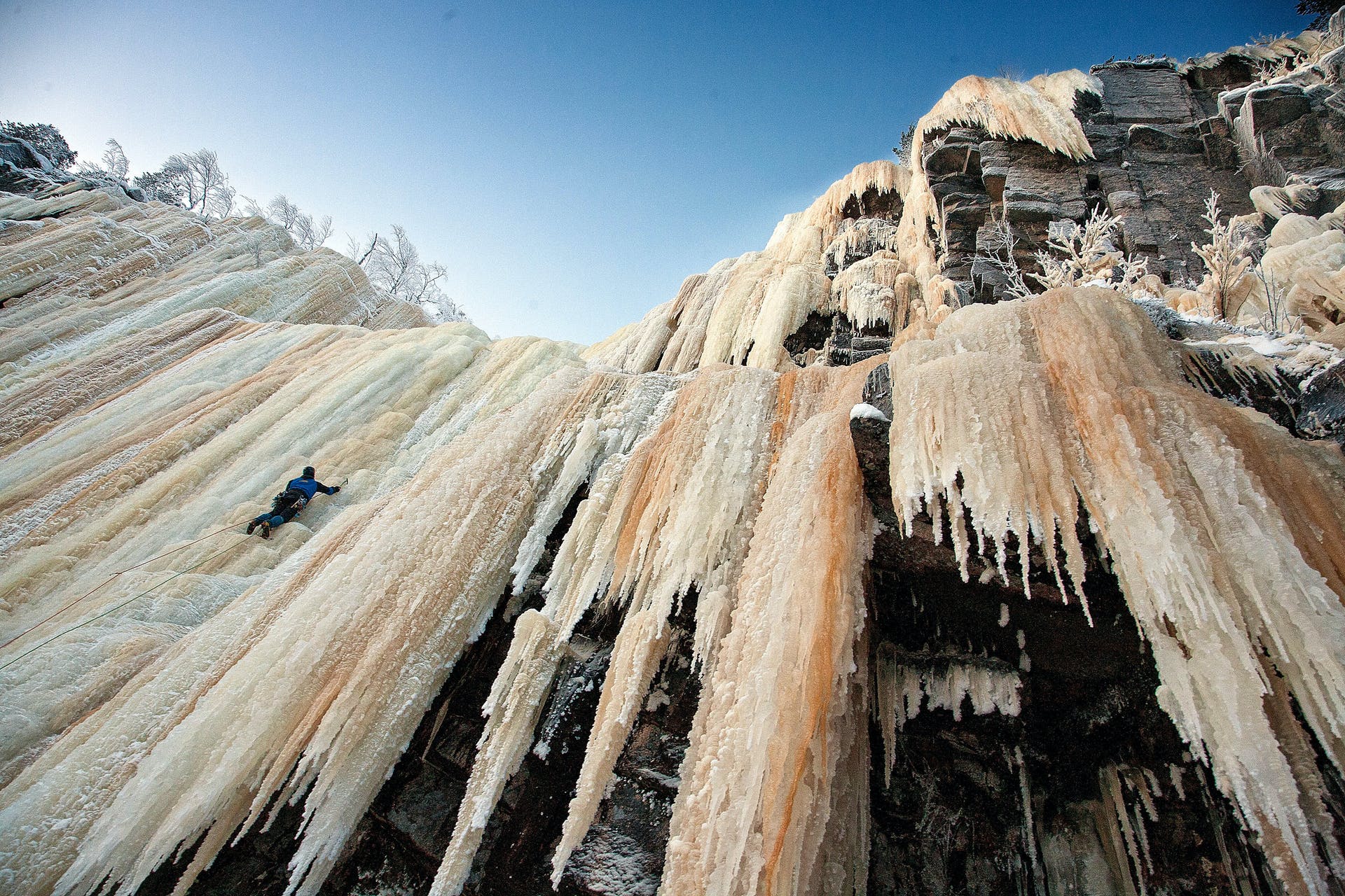  Ice Climb and Snow Shoe in Finnish Lapland